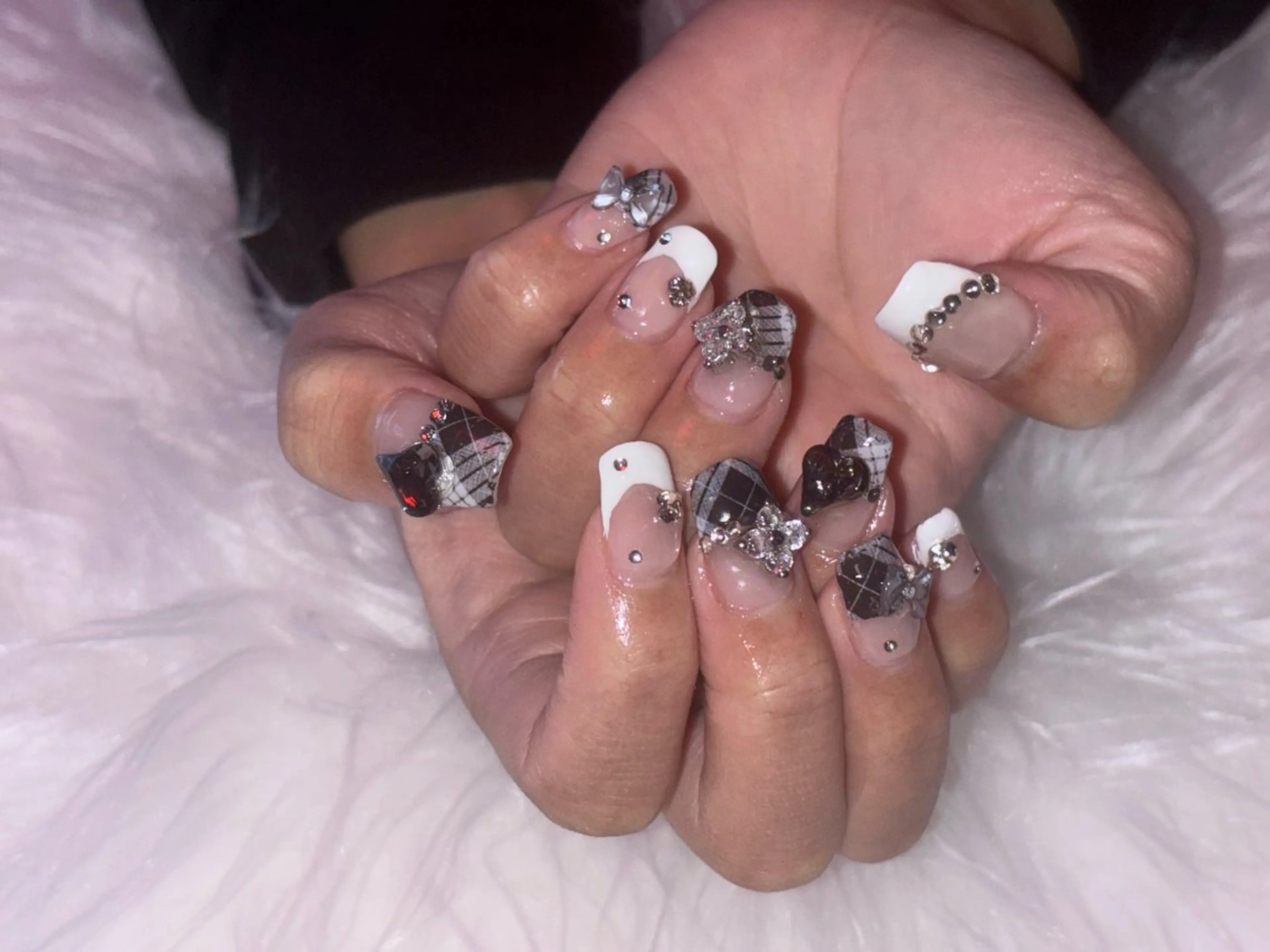 ネイル ハンドネイル フットネイル 番園 あかねのネイルデザイン