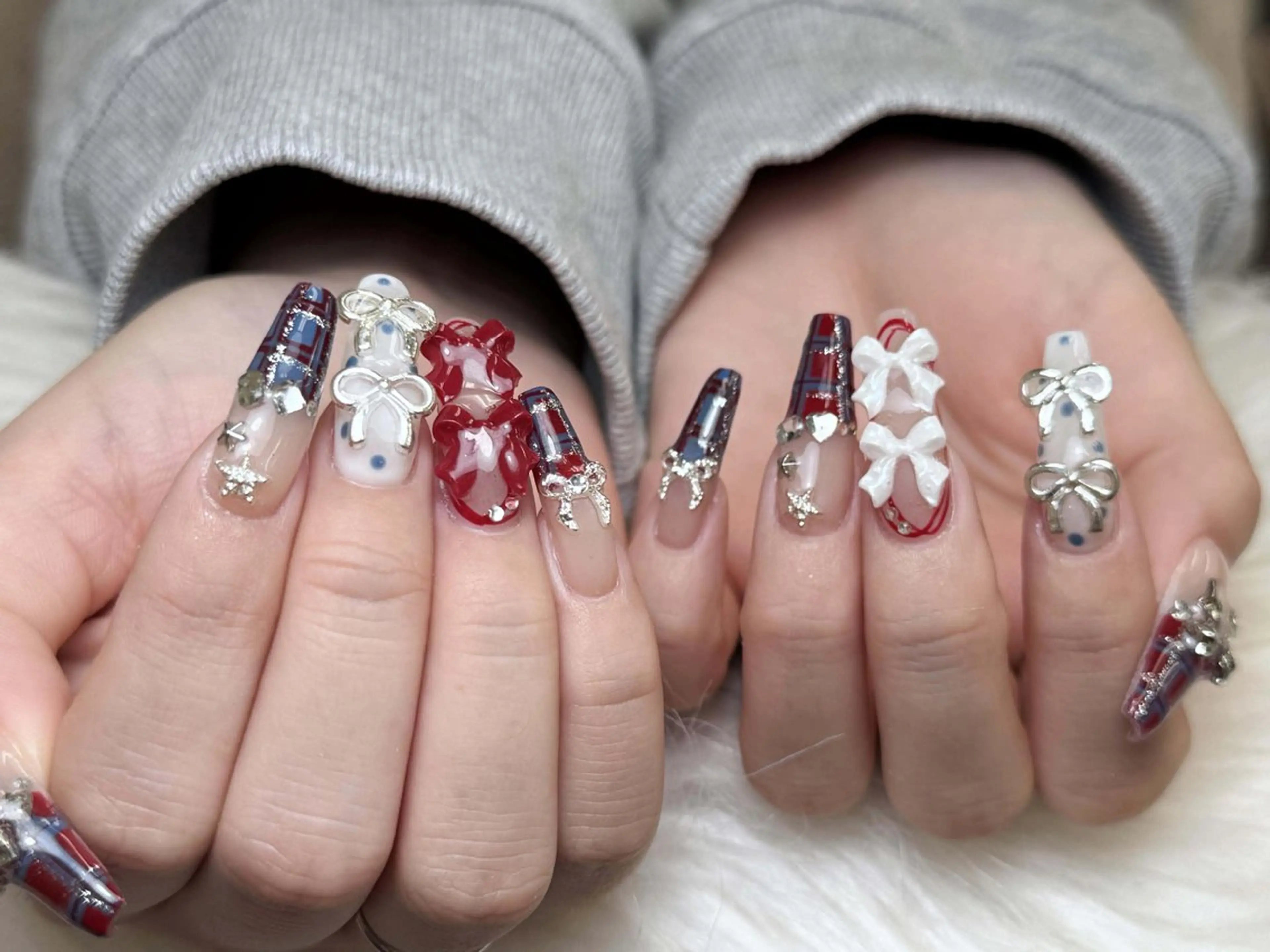 ネイル アートネイル 成人式 ジェルネイル ニュアンスネイル 夏ネイル ハンドネイル NIE MoMoのネイルデザイン