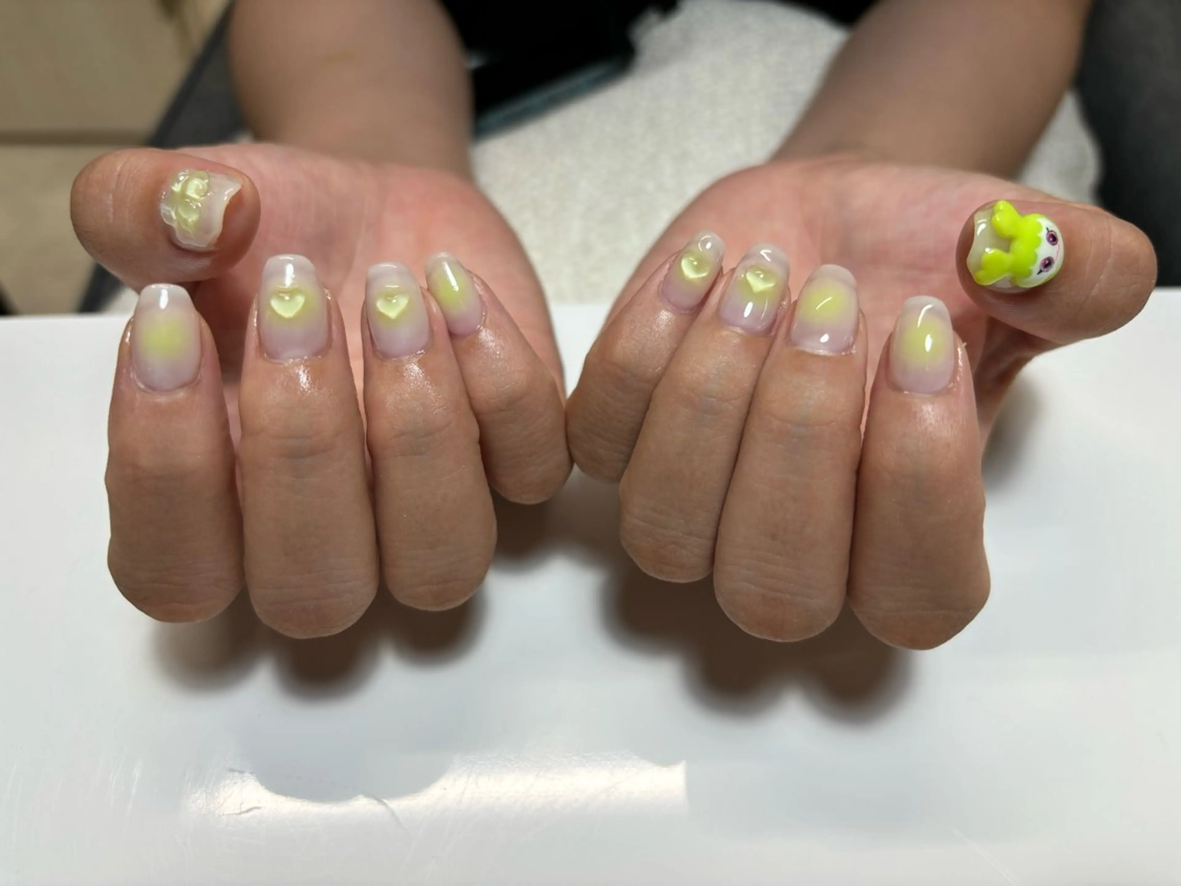 ネイル ハンドネイル Nail&Eyelash epa 仙台駅前店所属・さとう のぞみのネイルデザイン