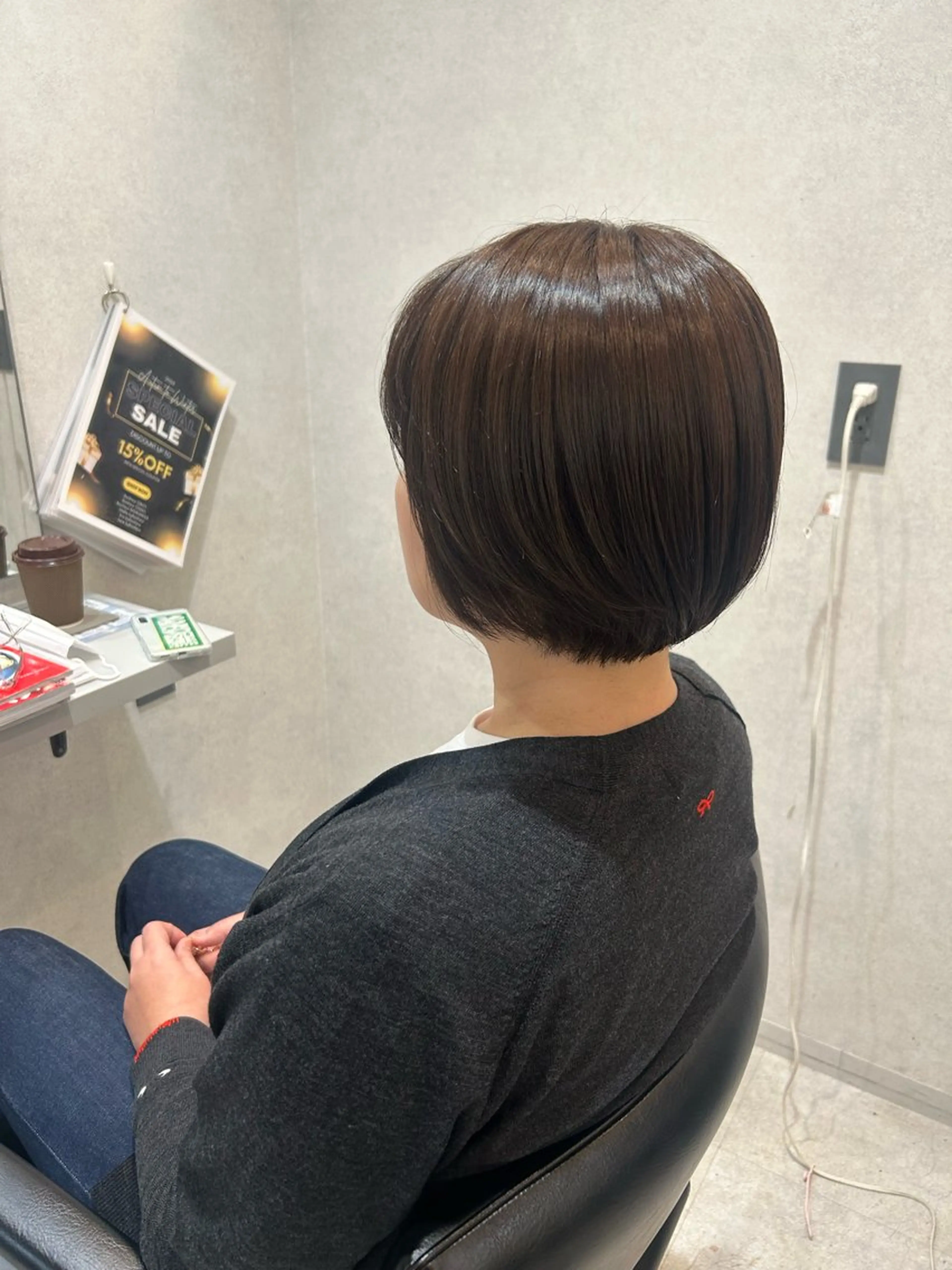 ミディアム ボブ 伸ばしかけ ヘアカラー 北林 佳乃のヘアスタイル