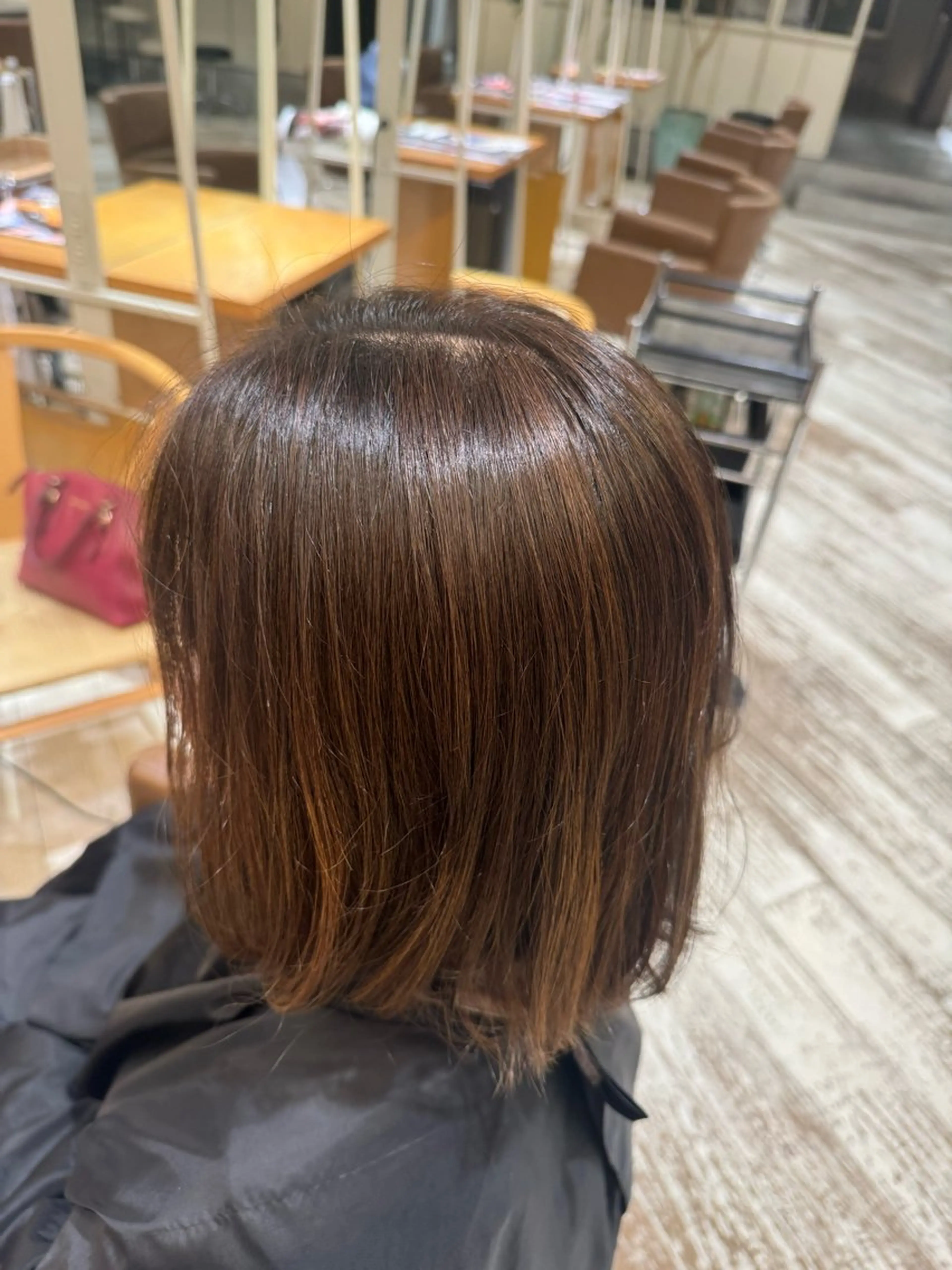 ミディアム カラー ✨ショートヘア ✨ロイのヘアスタイル