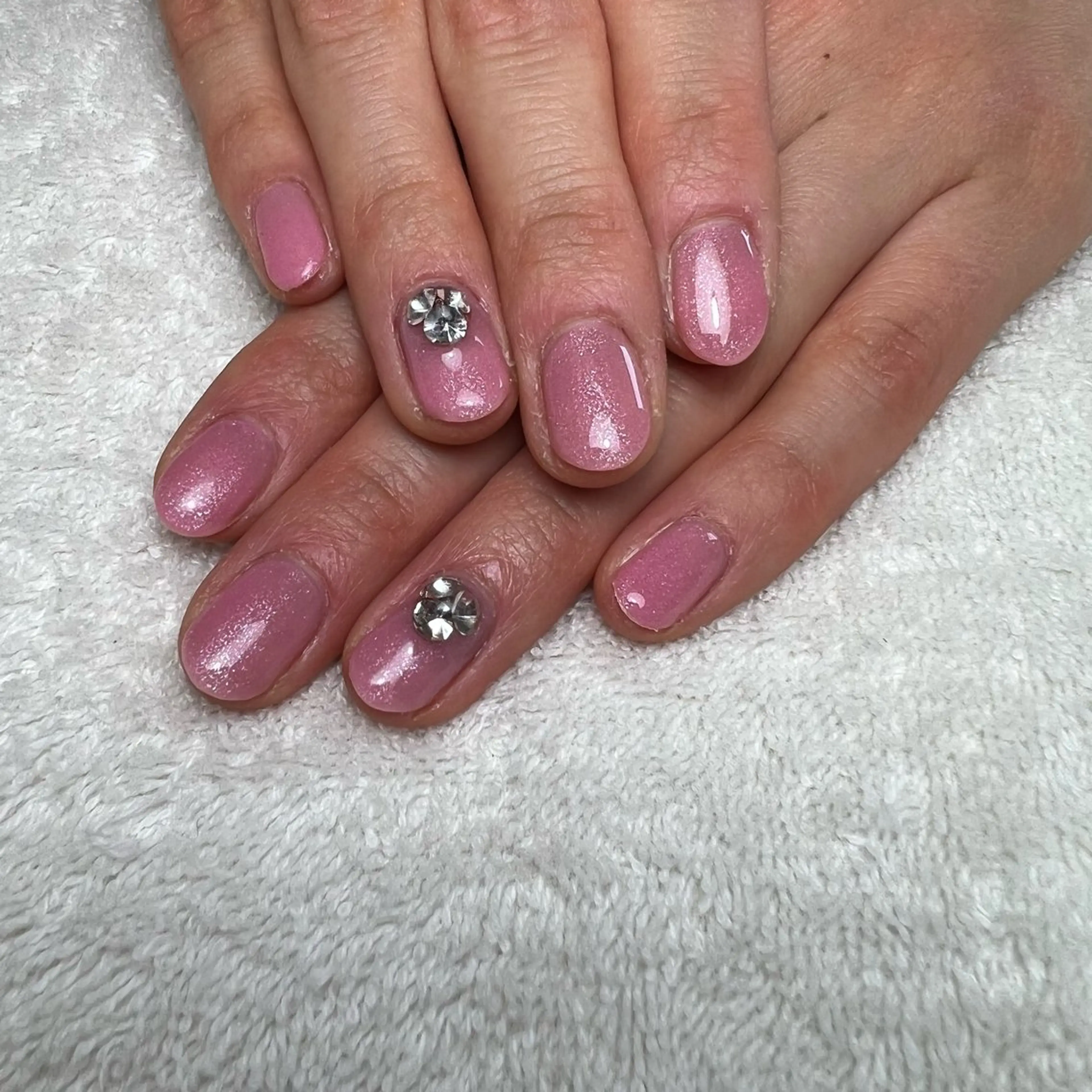 ネイル ピンク 春ネイル ハンドネイル COCO+所属・COCO +のエステ・リラクイメージ