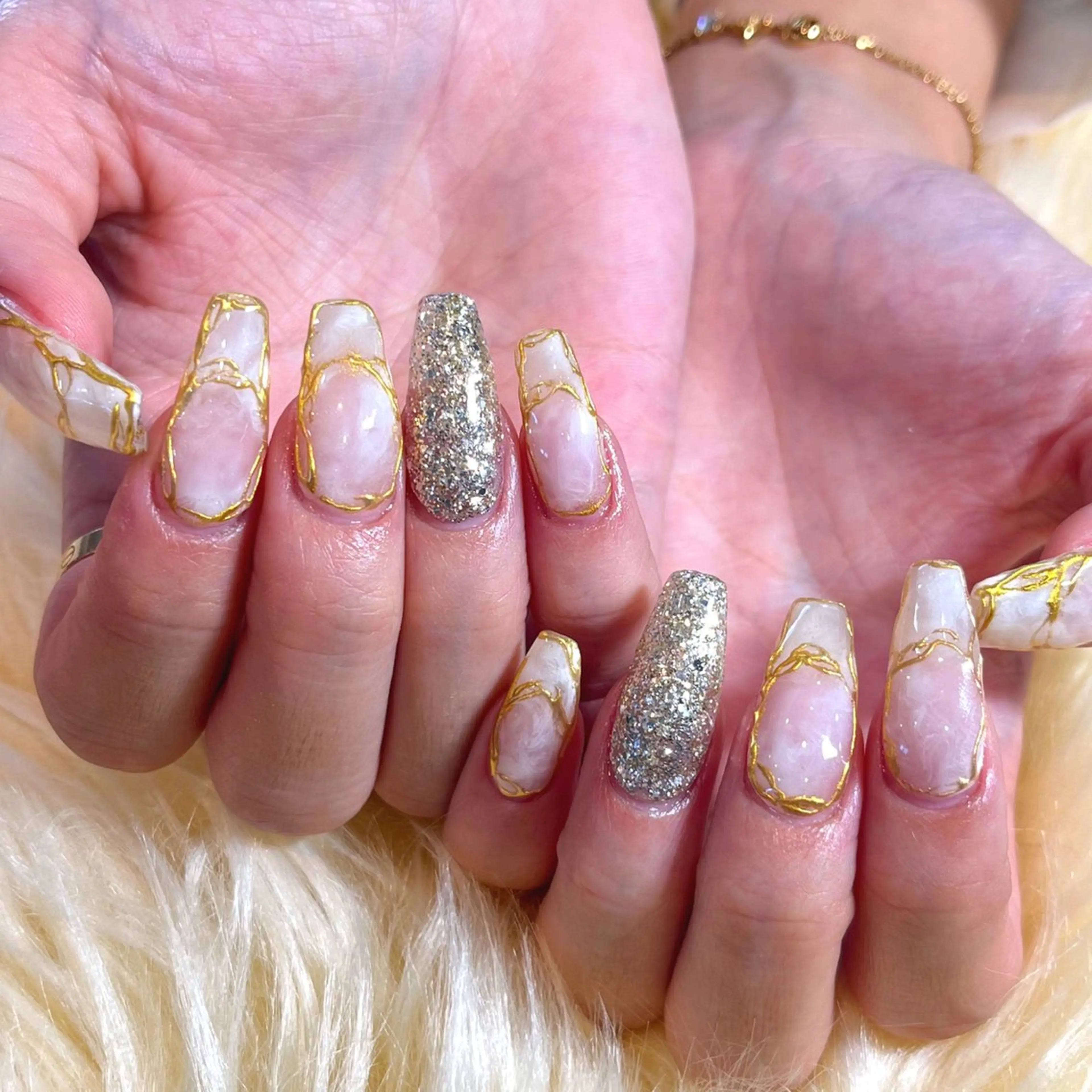 ネイル ハンドネイル Betty ✶のマツエク・マツパデザイン