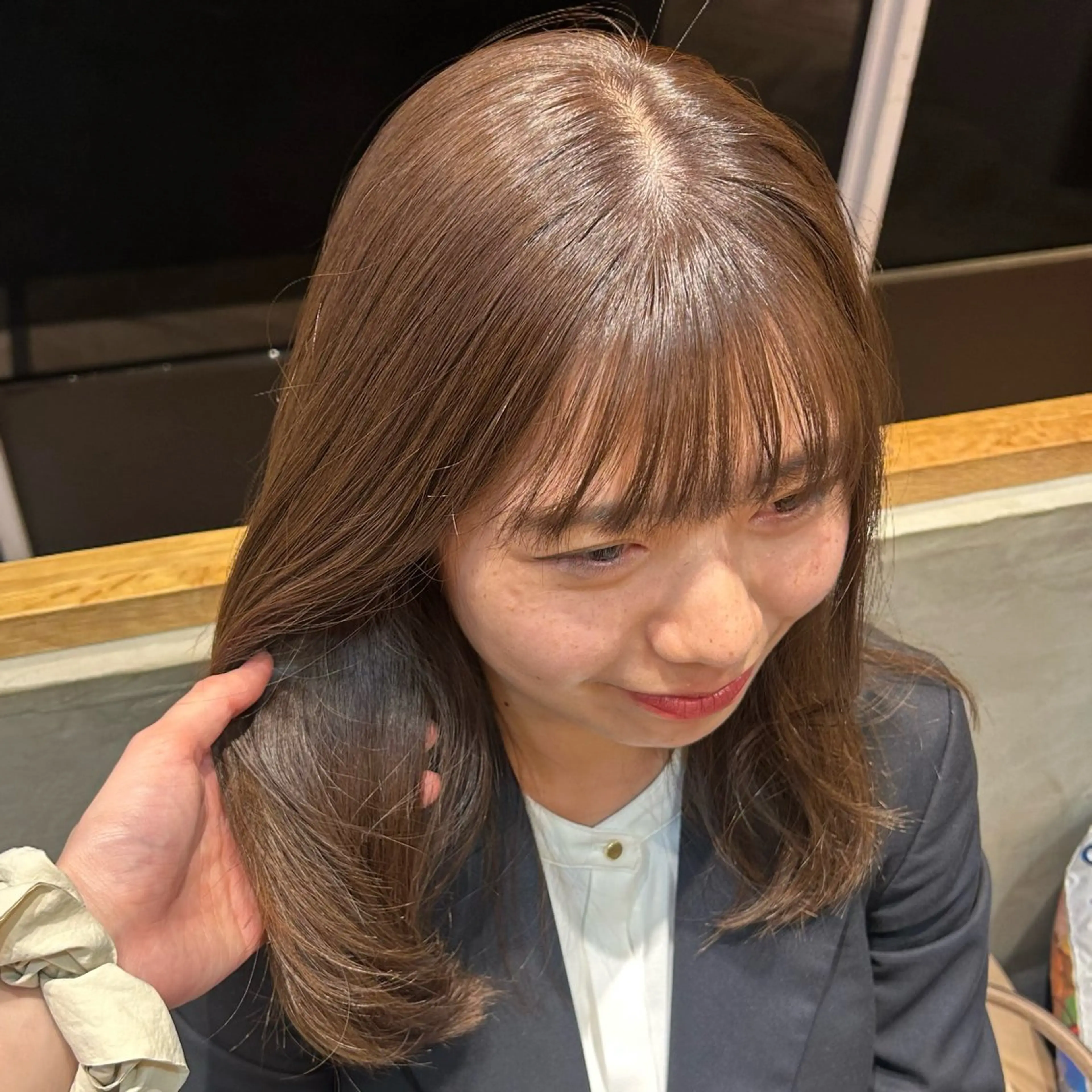 ミディアム カラー ベージュカラー 透明感カラー このか/似合わせ/ 透明感/ダブルカラーのヘアスタイル