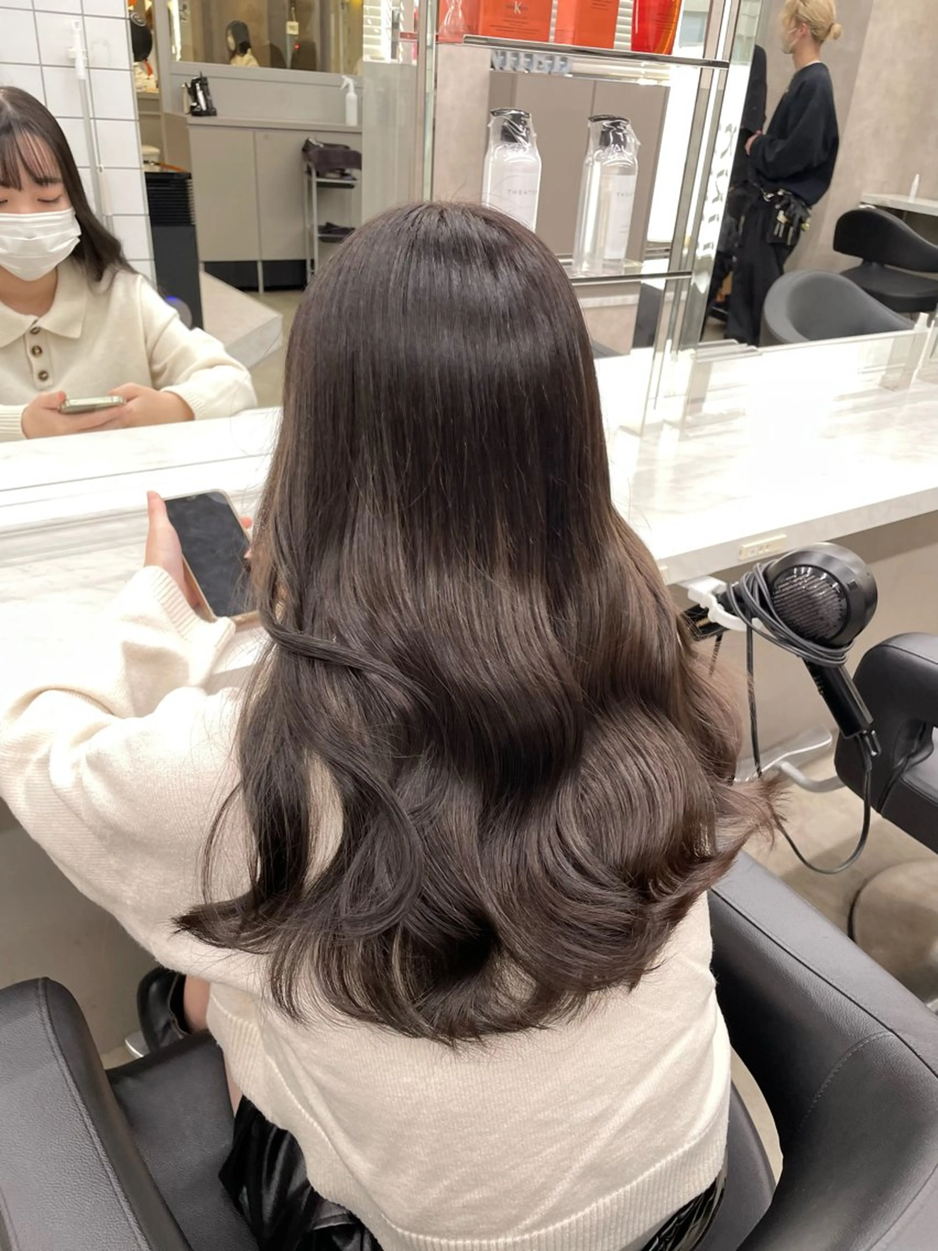 ミディアム カラー パーマ ヘアアレンジ メンズ キッズ ネイル マツエク・マツパ アイブロウ ♥️韓国ヘア レイヤー♥️ゆりのヘアスタイル