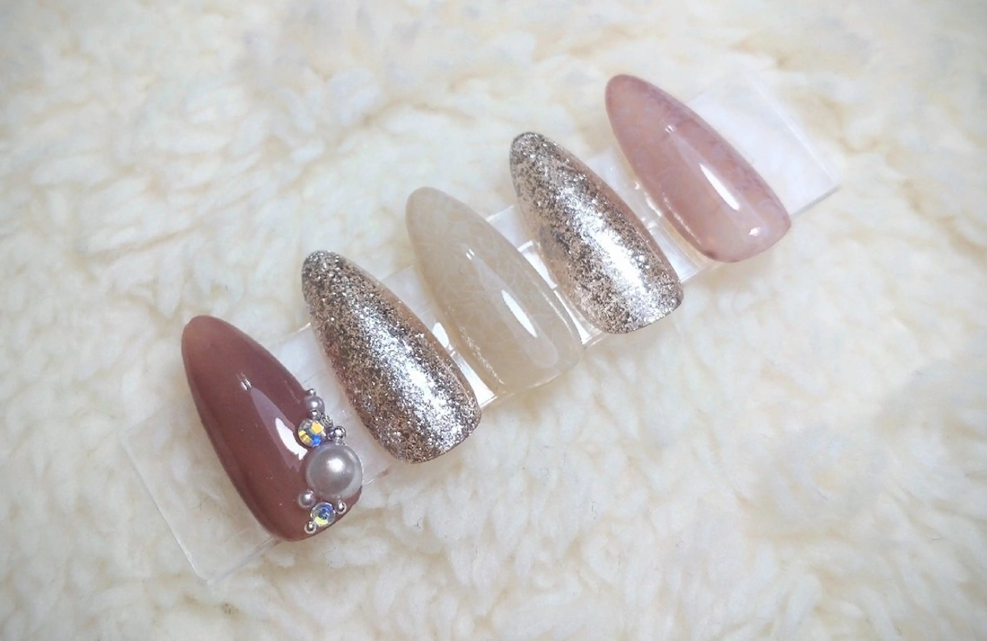 ネイル Nailsalon Latteのネイルデザイン