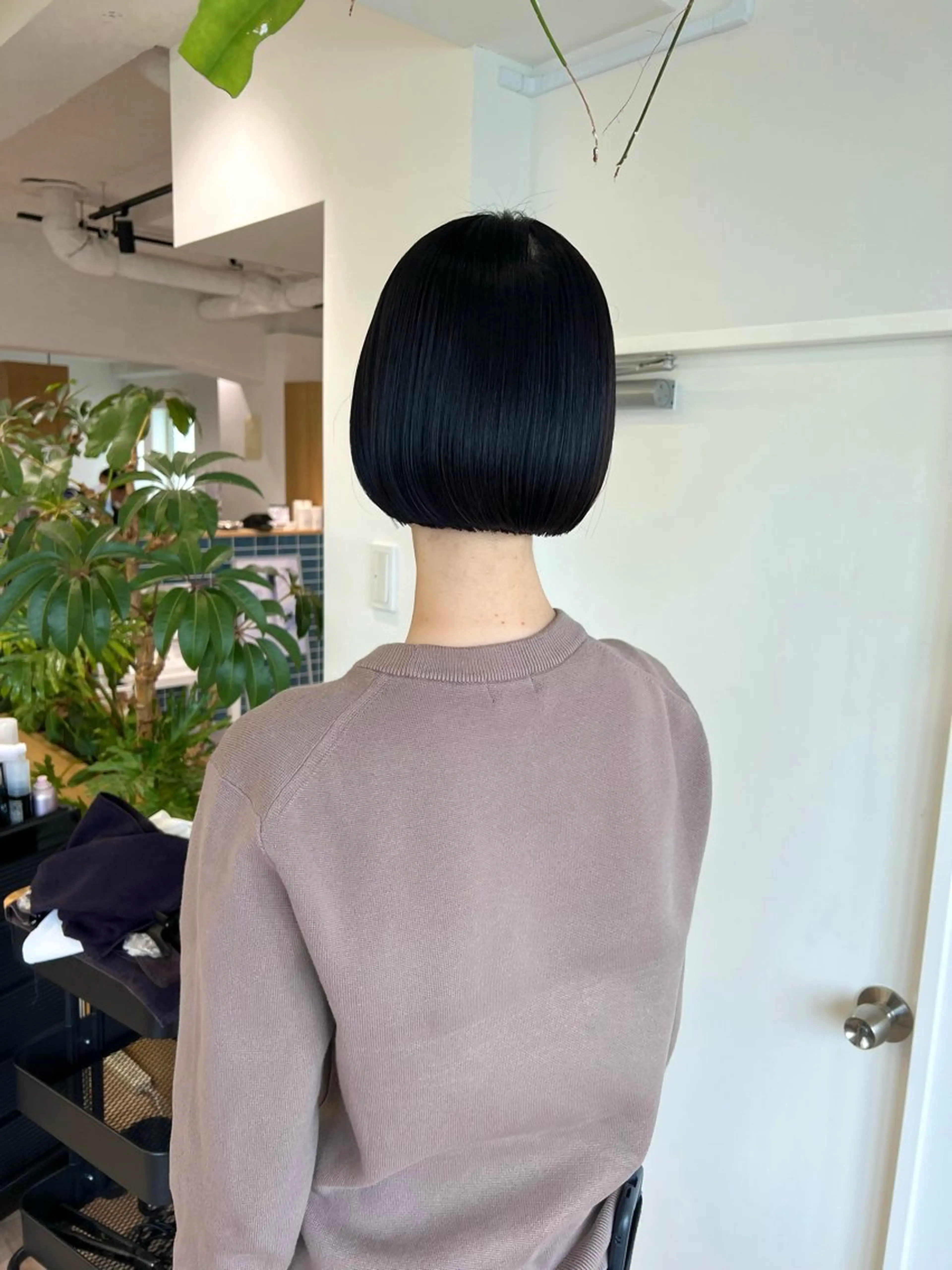 ミディアム カット 田中 愛梨のヘアスタイル