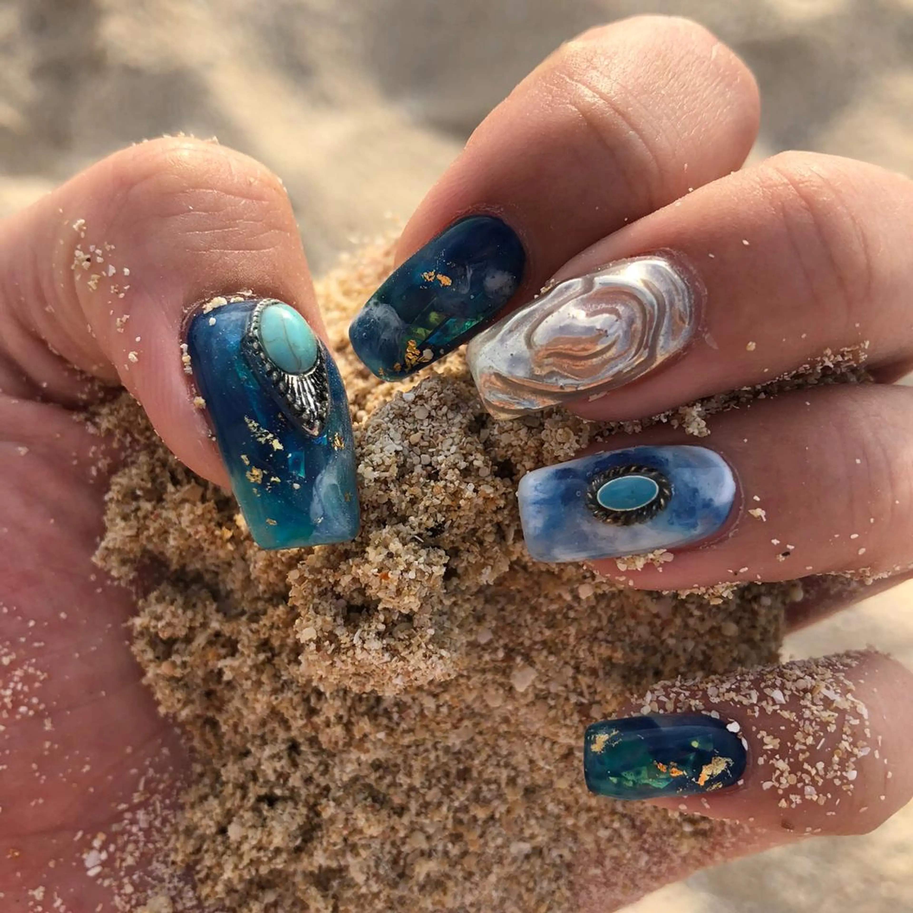 ネイル illfrere所属・illfrere イルフレール🌙のネイルデザイン