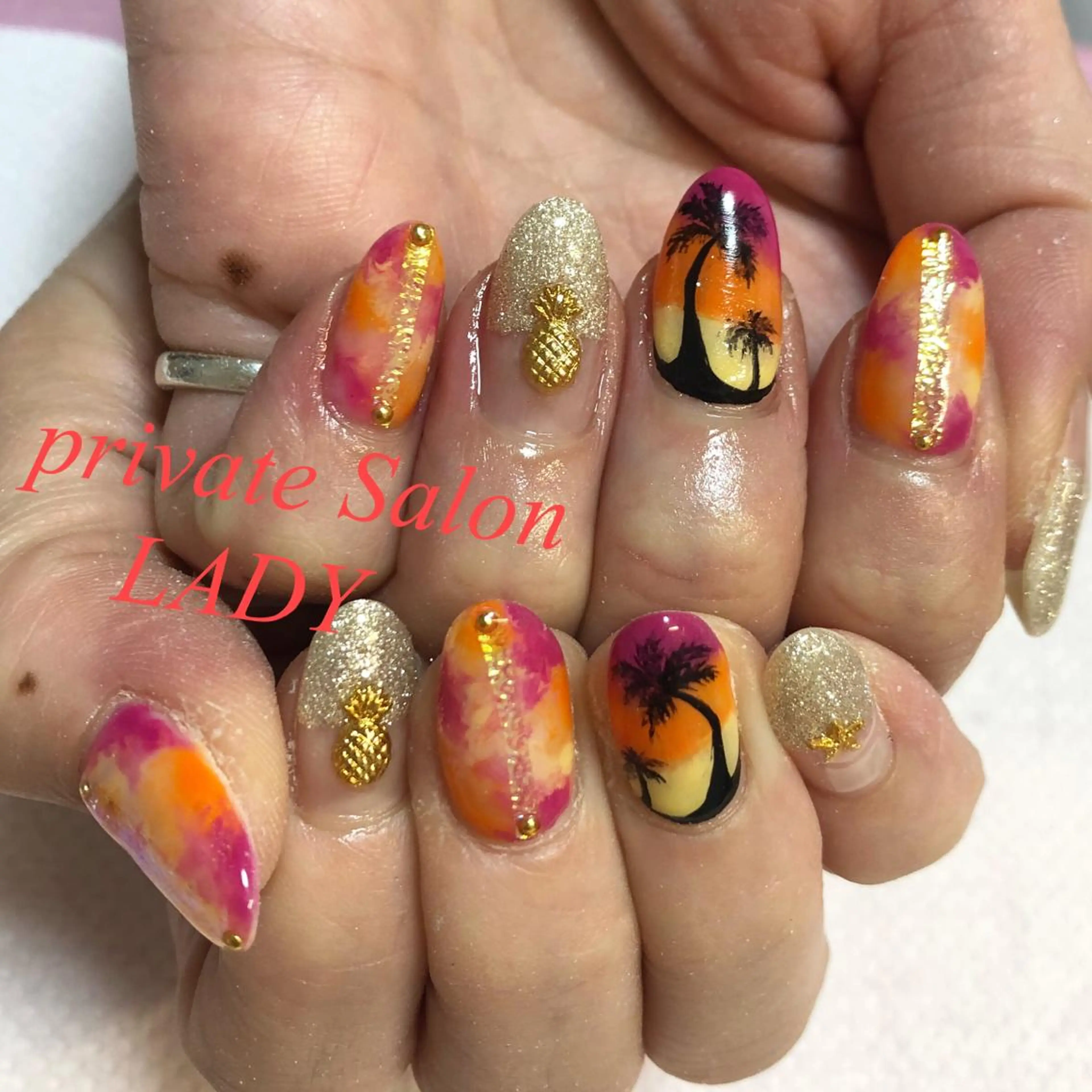 ネイル ハンドネイル 桜田 麻菜のネイルデザイン