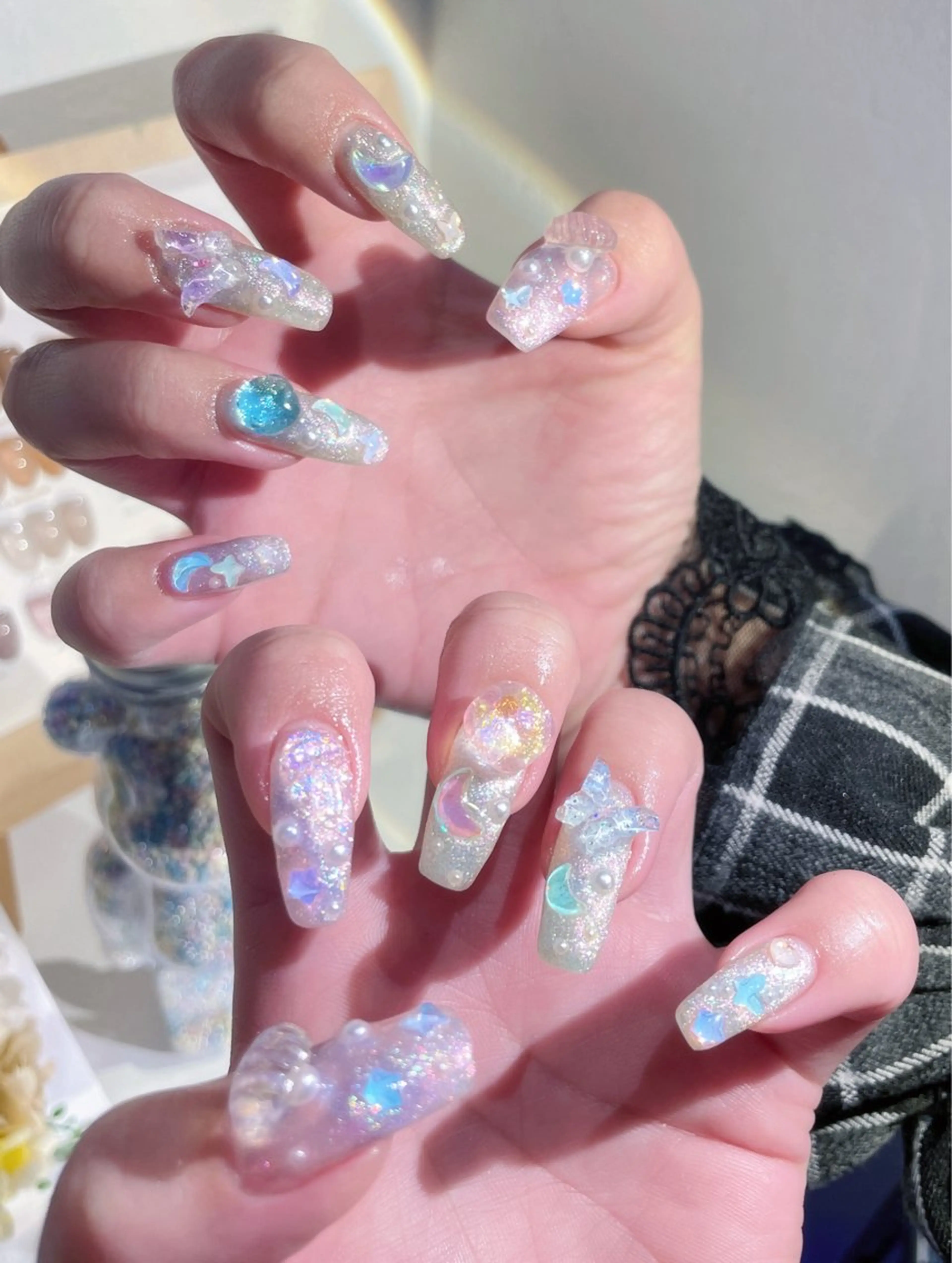 ネイル ハンドネイル AngelChris ビューティーサロンのネイルデザイン