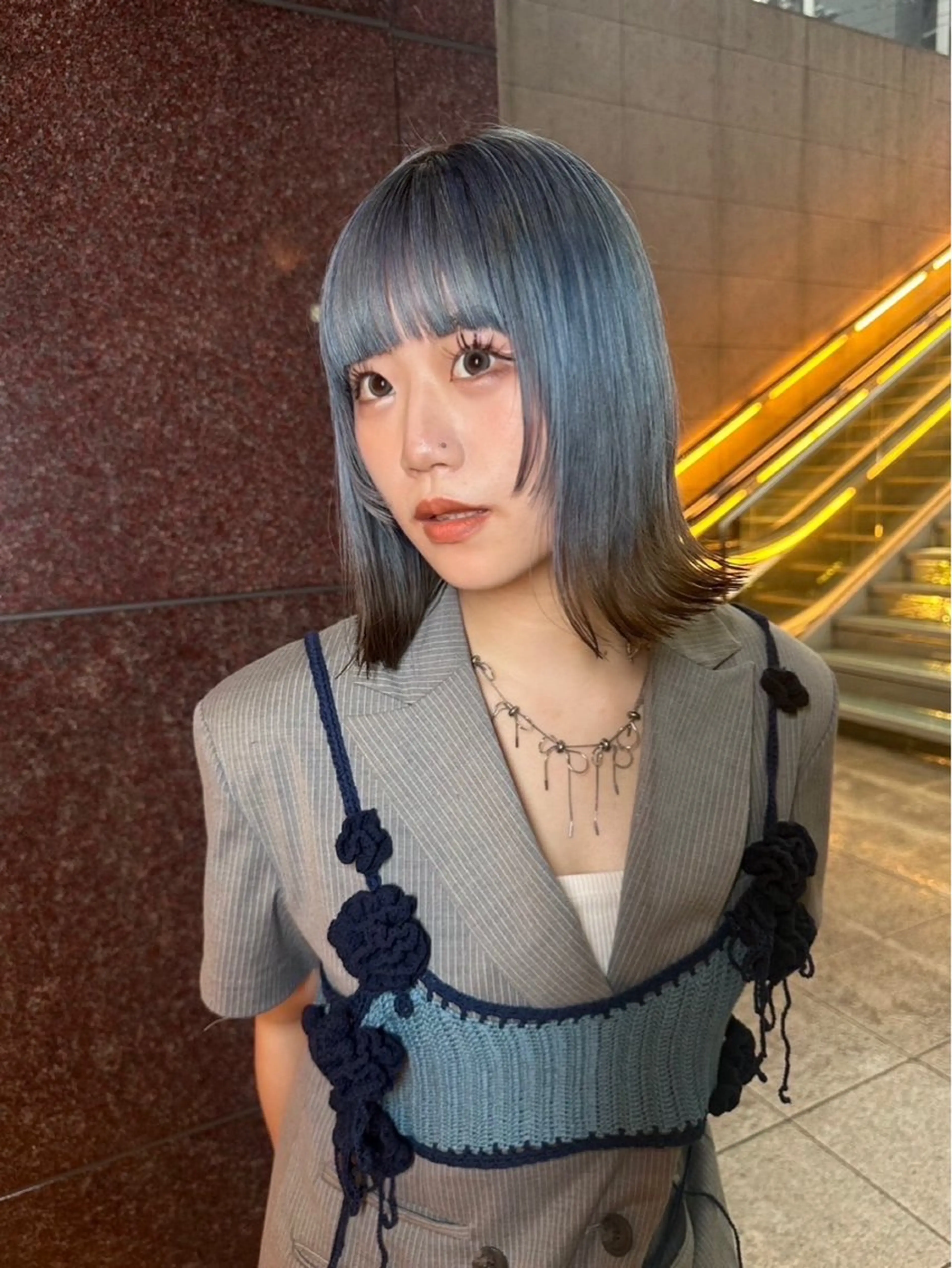 ショート カラー アッシュ ベージュカラー ブリーチ 透明感カラー ダブルカラー カット ヘアカラー レイヤー /髪質改善/ariのヘアスタイル