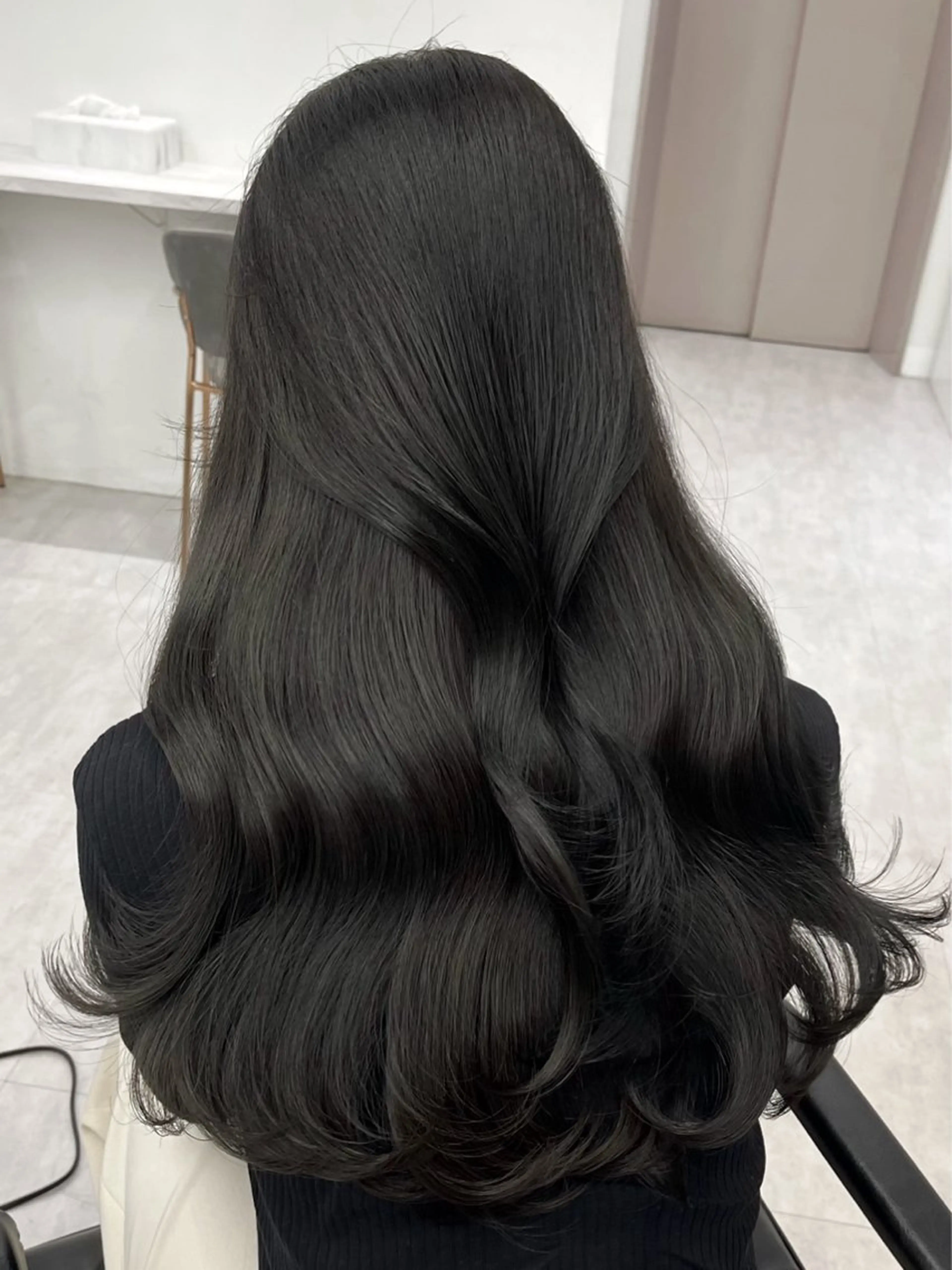 セミロング カラー パーマ ヘアアレンジ メンズ 韓国ヘア×顔まわり 🇰🇷和知拓郎のヘアスタイル