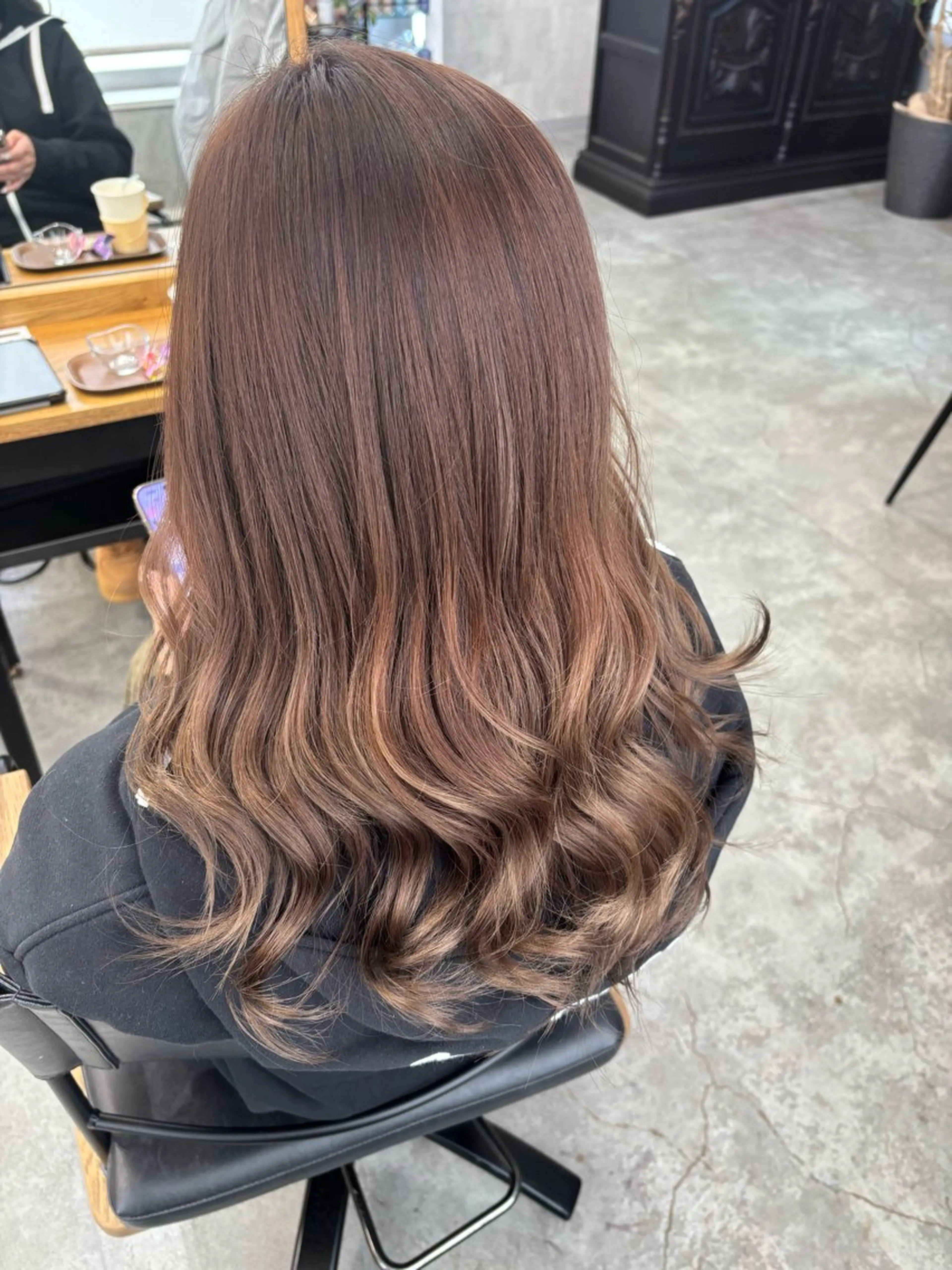 ロング 大塚 加奈恵のヘアスタイル