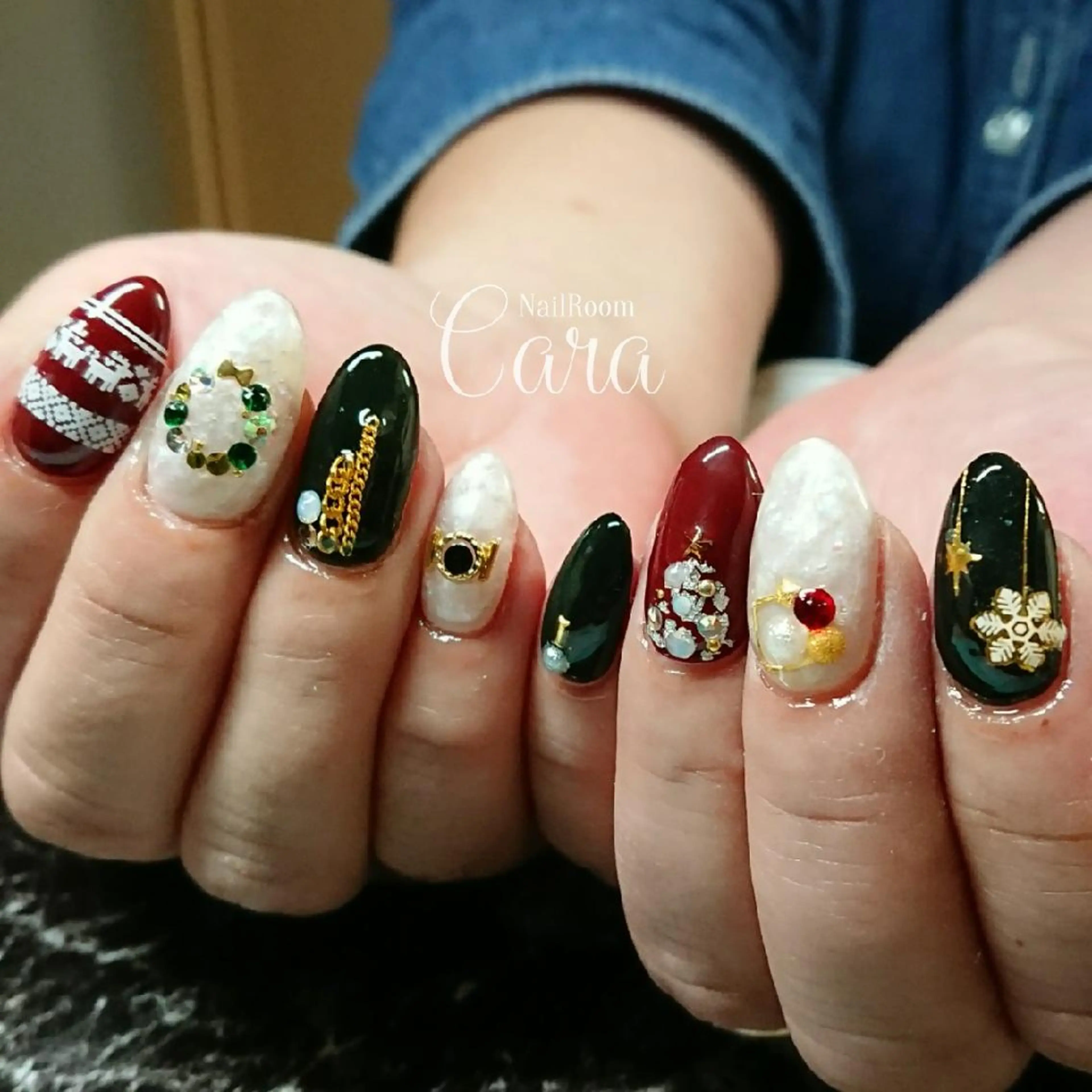 ネイル instinkt_ Mio Mizunoのネイルデザイン