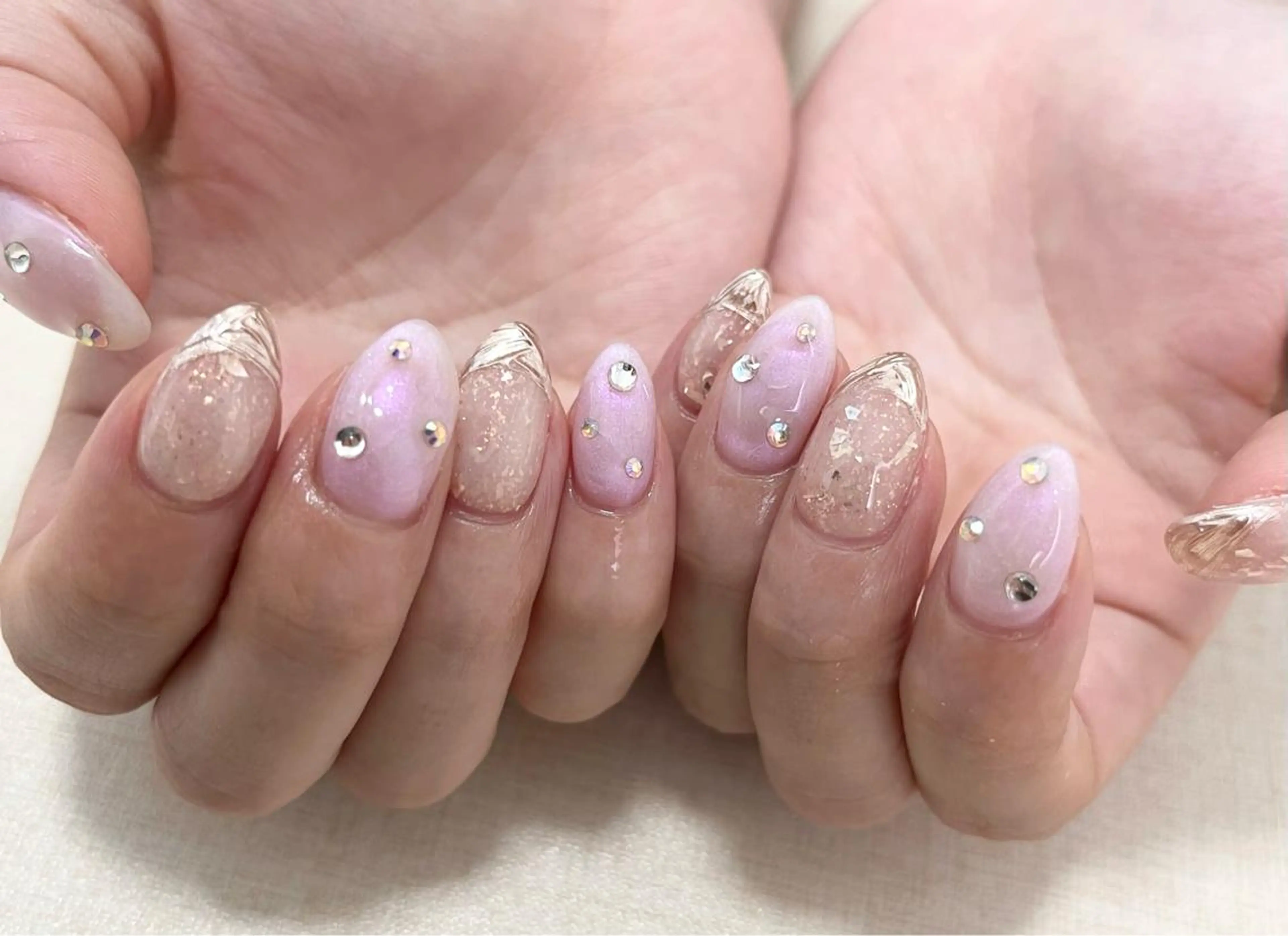 ネイル ニュアンスネイル わたなべ さやかのネイルデザイン