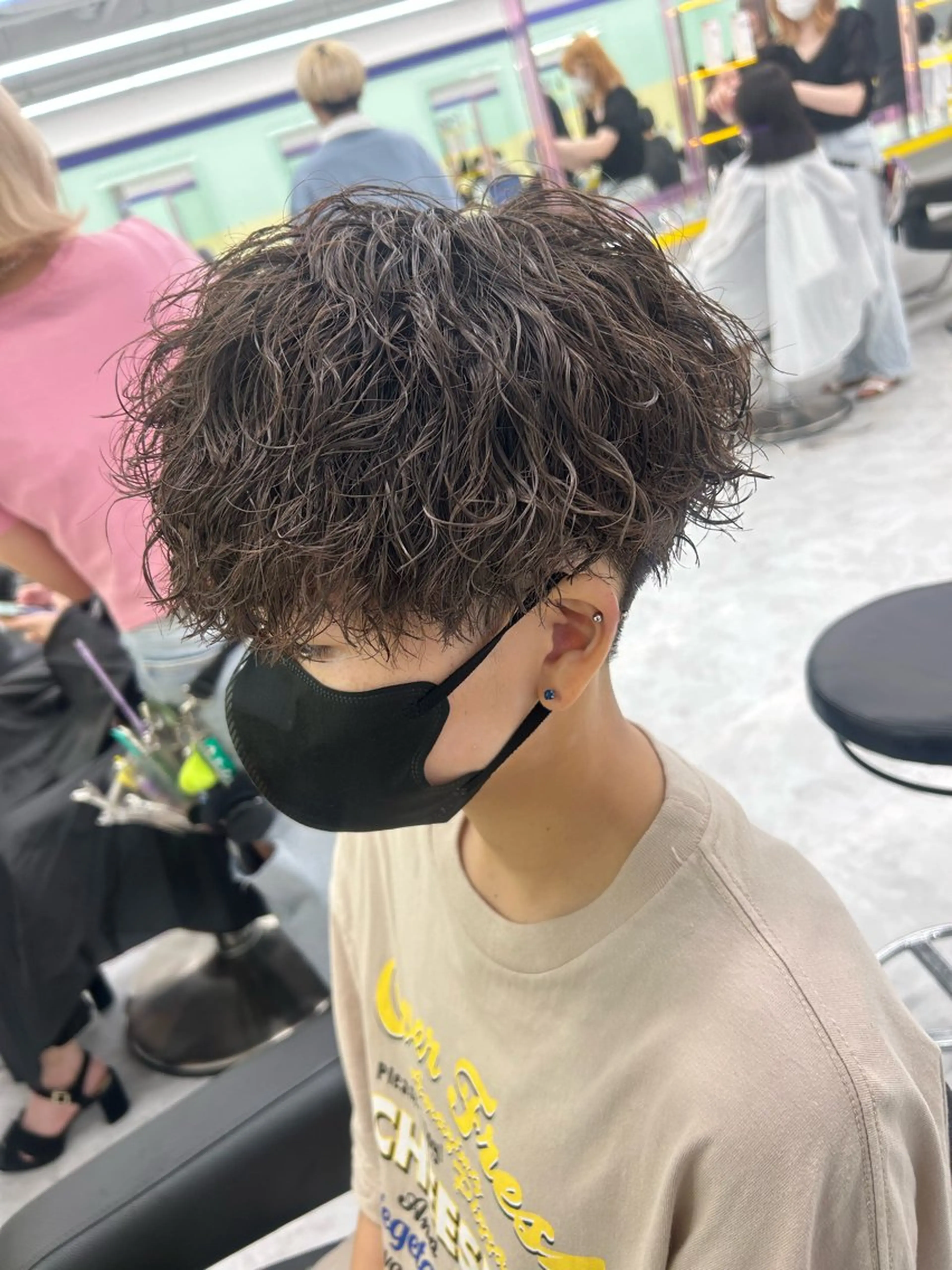 ショート カラー パーマ ヘアアレンジ メンズ キッズ ネイル マツエク・マツパ アイブロウ マッシュ カット パーマ トリートメント メンズ指名No. 1 🔥Riku🔥のヘアスタイル
