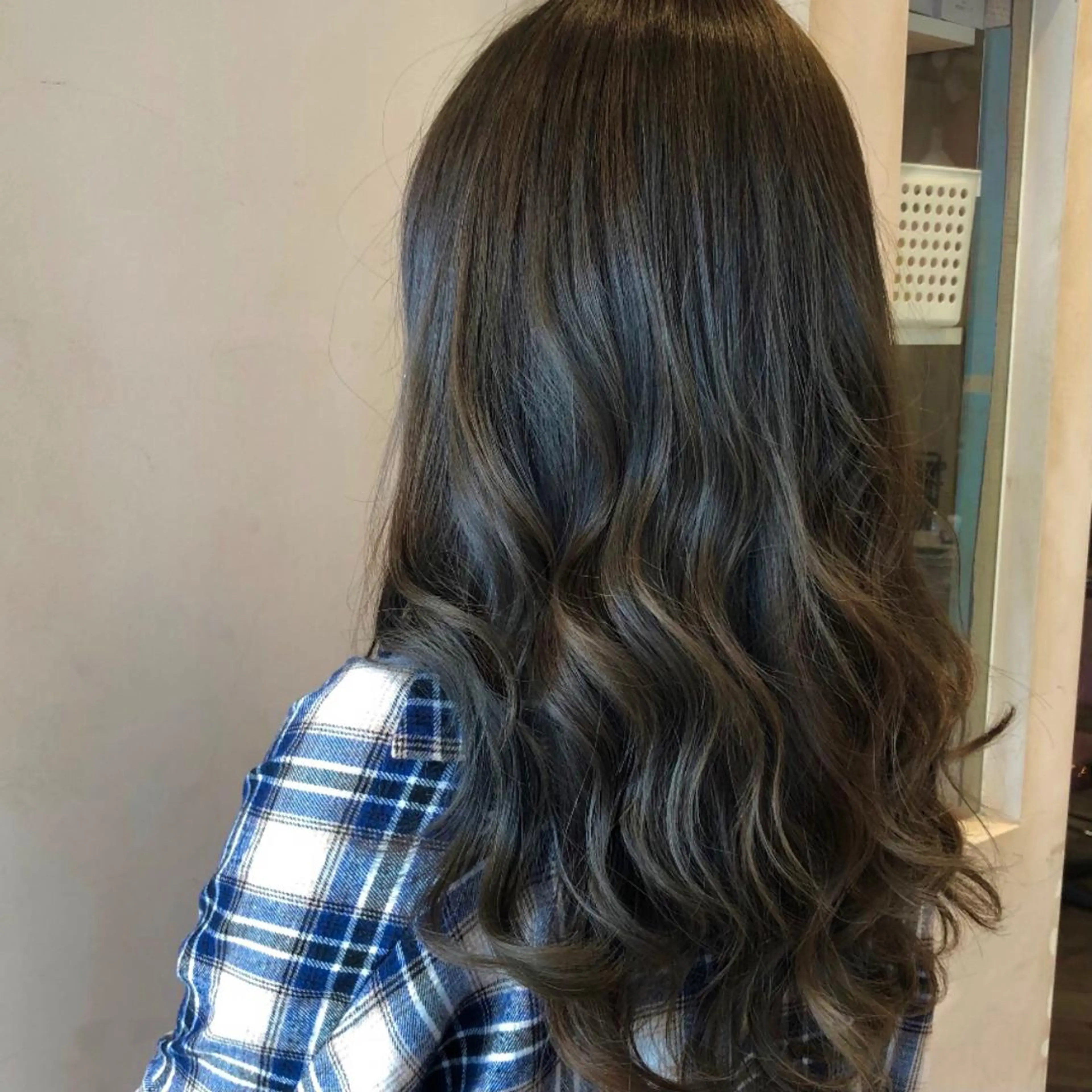 ロング カラー モテ髪×トレンド💕 小顔レイヤー 金井のヘアスタイル