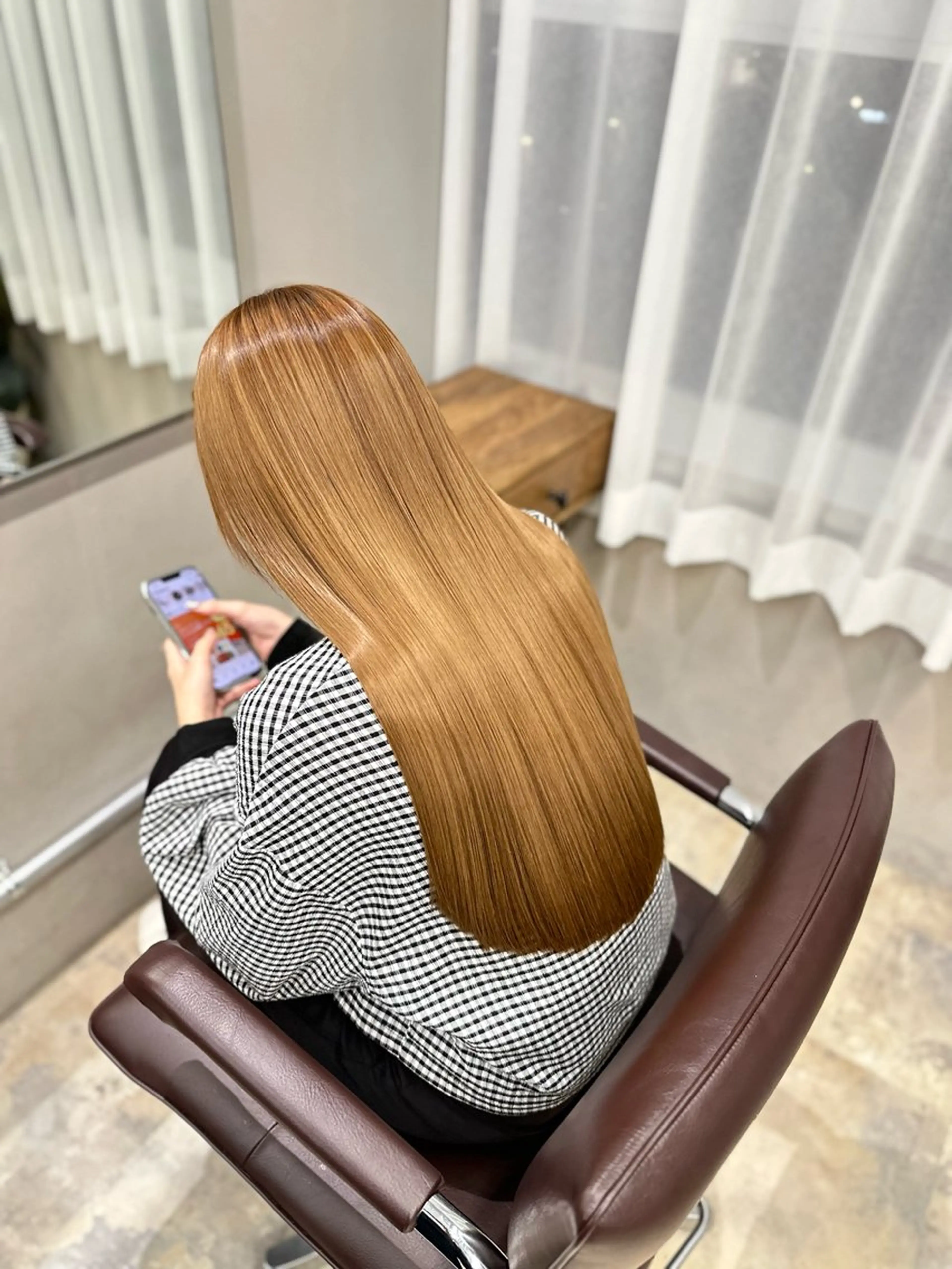ロング 石本 眞優のヘアスタイル