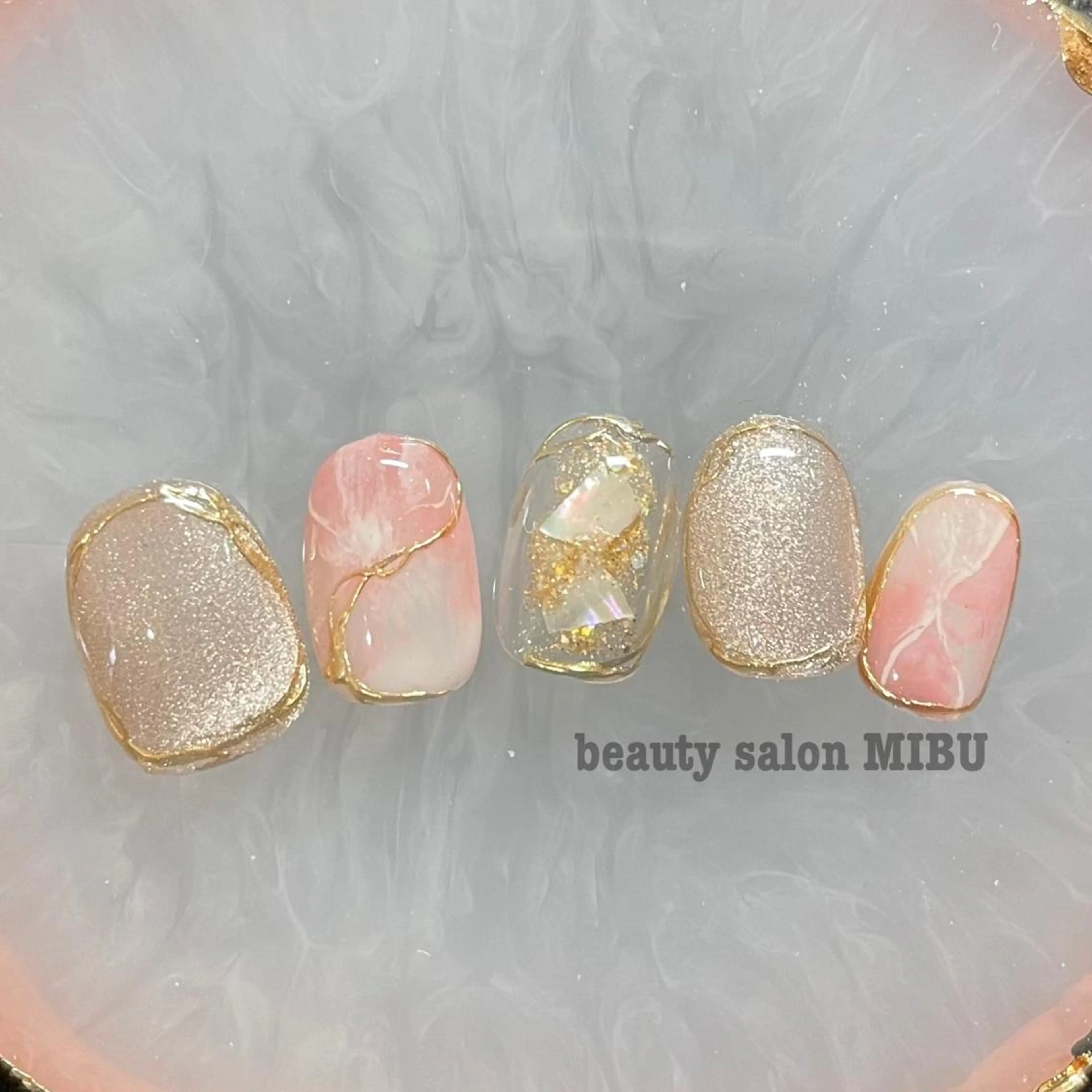 ネイル Sunny.Roa fujiのネイルデザイン