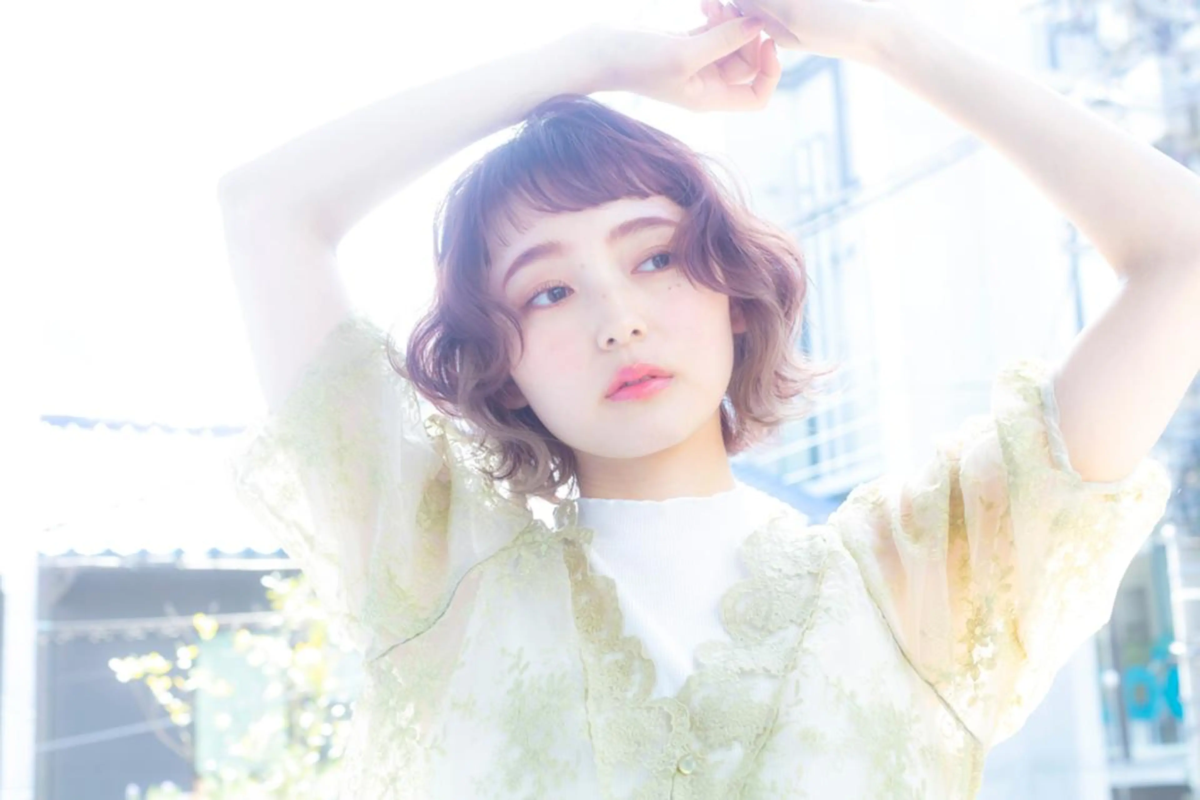 セミロング Ashanti 岸波のヘアスタイル