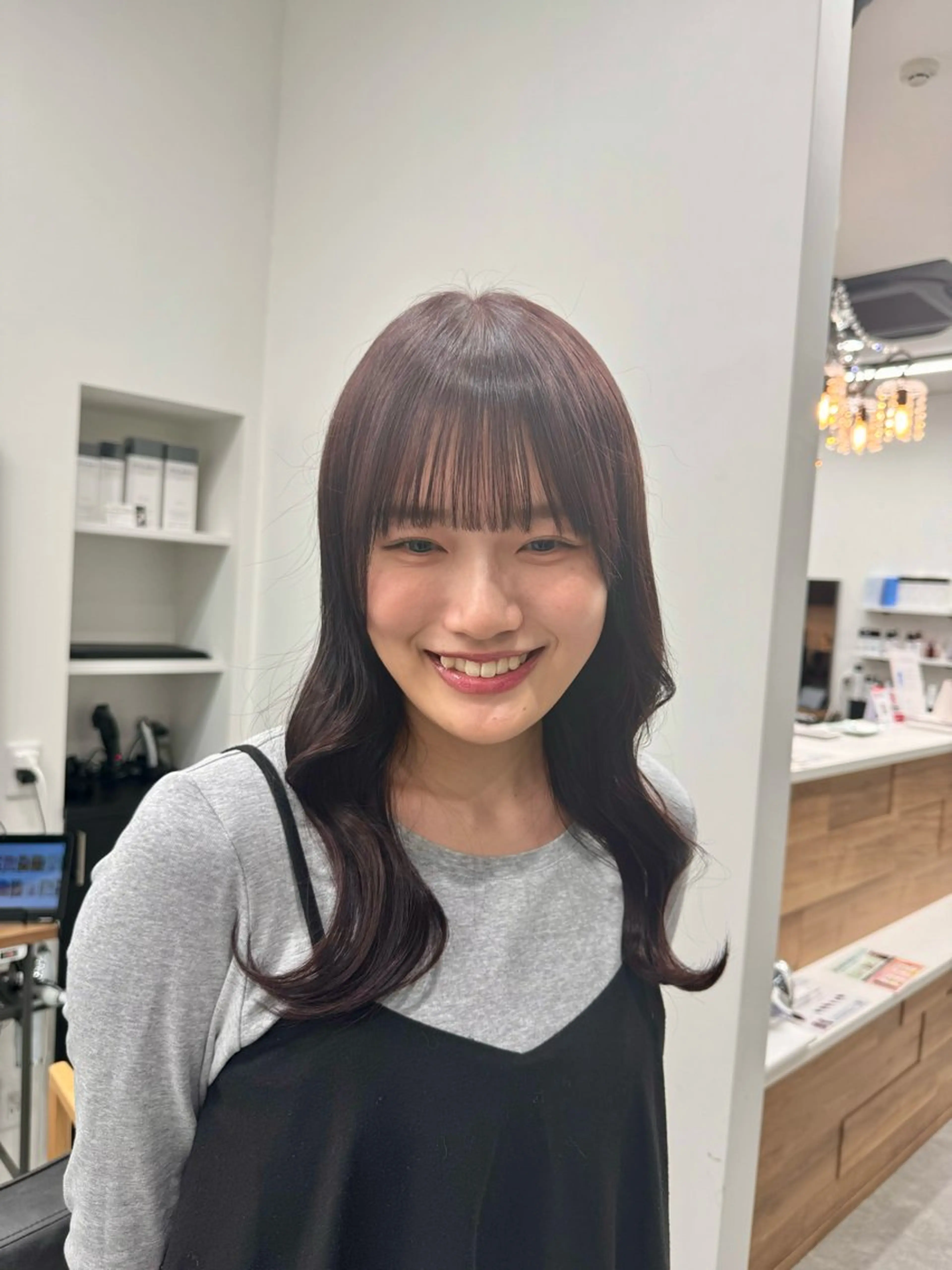ロング カラー ヘアカラー トリートメント 𝘀𝗮𝗲/柏の葉 / パーマモデルのヘアスタイル