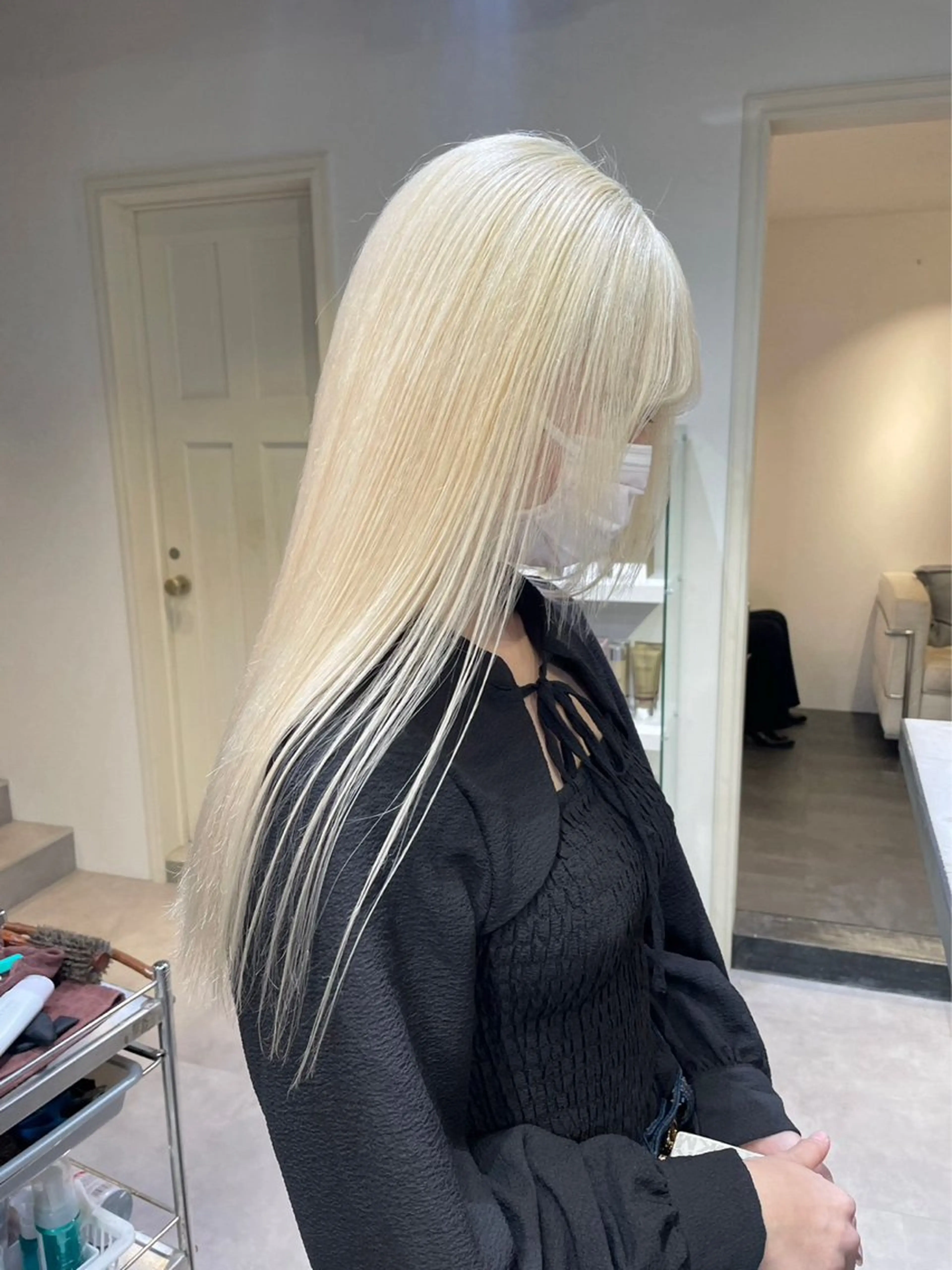 ロング カラー ブロンド ハイトーンカラー ハイトーン渋谷🌙 MINORIのヘアスタイル
