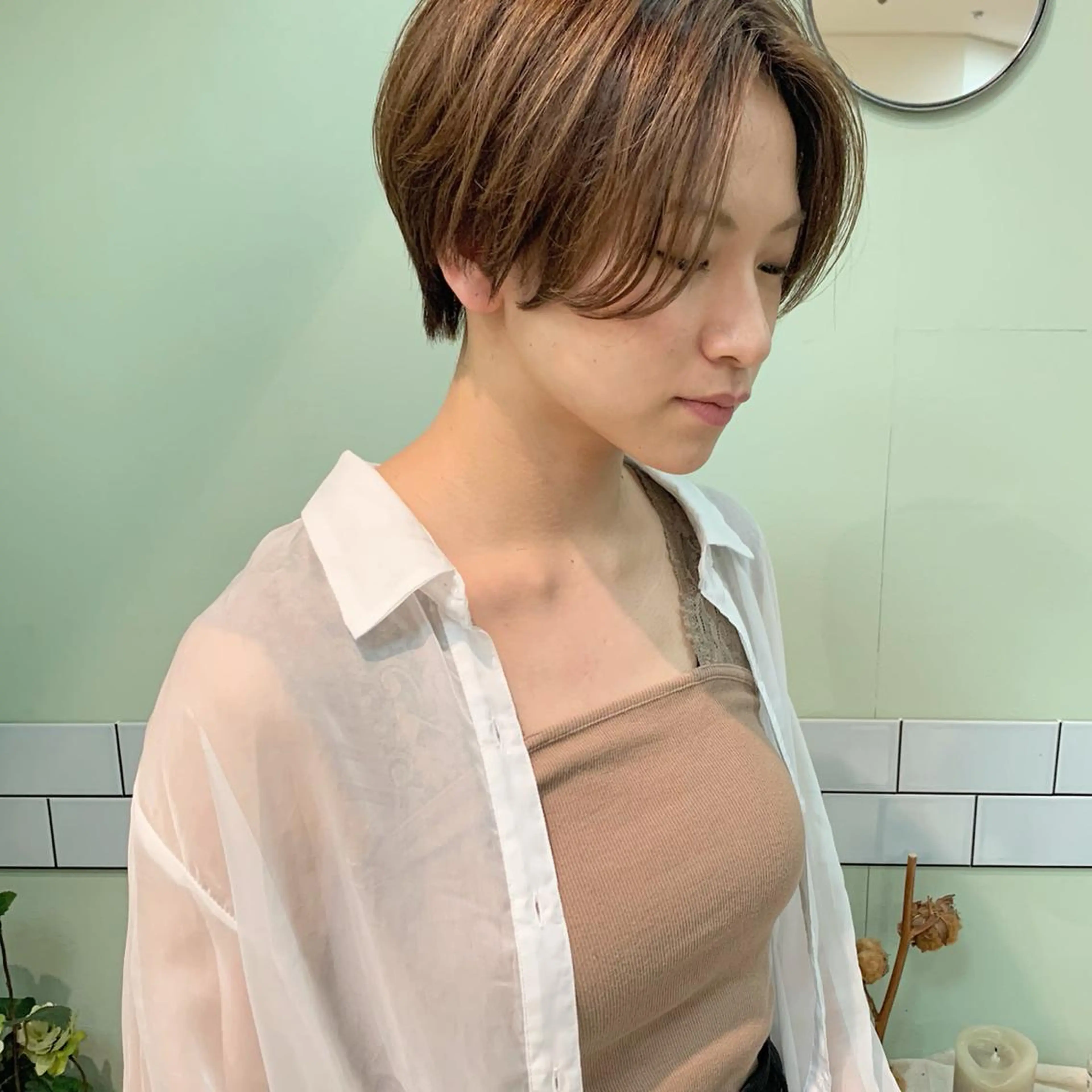 ショート カラー ショートヘア ﾊｲﾄｰﾝ/ｼｮｰﾄ 村上淳乃🐥のヘアスタイル