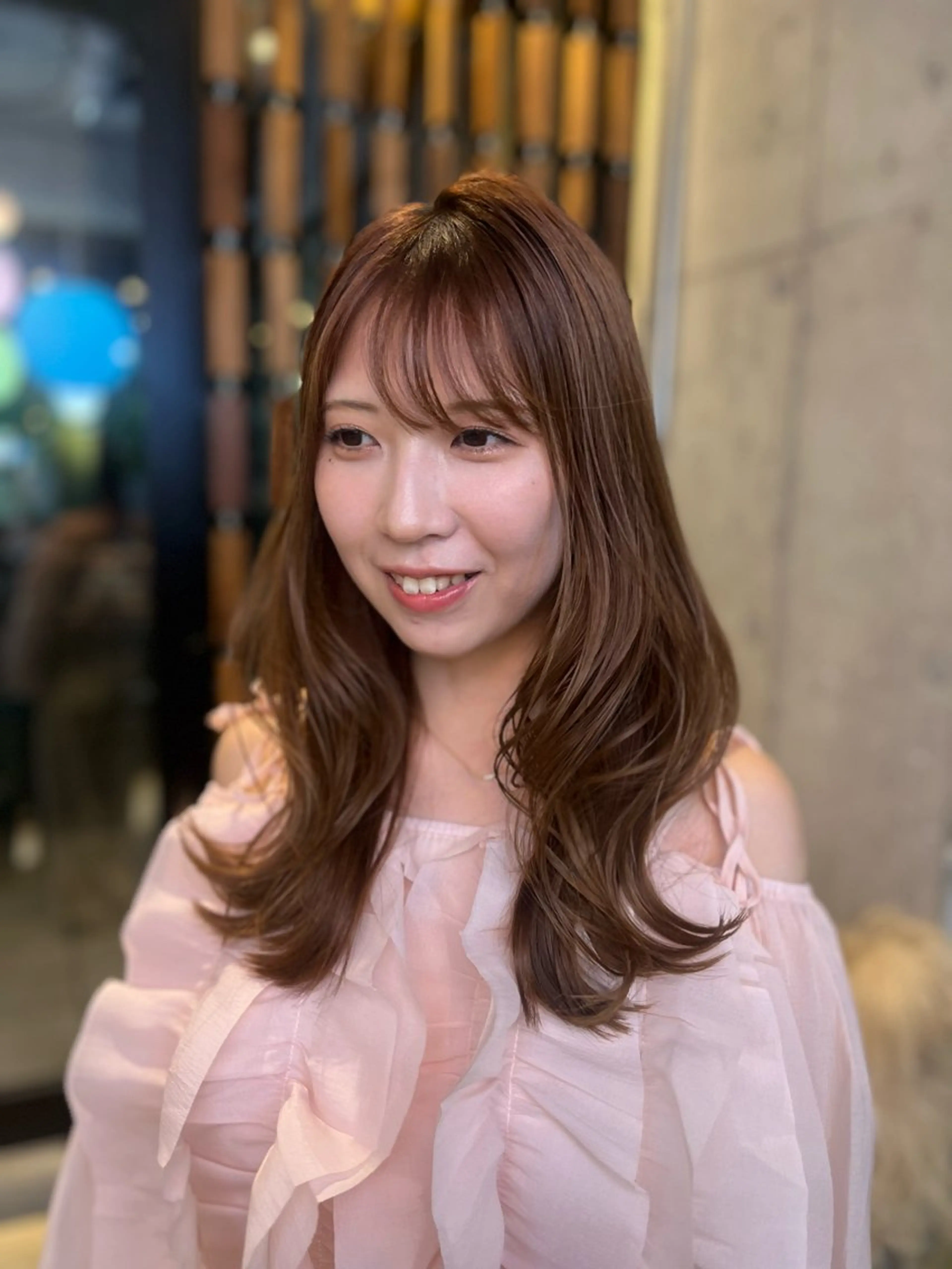 ロング カラー ロングレイヤー レイヤーカット ロング カット ヘアカラー lolonois池田 /レイヤー/郷田遥のヘアスタイル