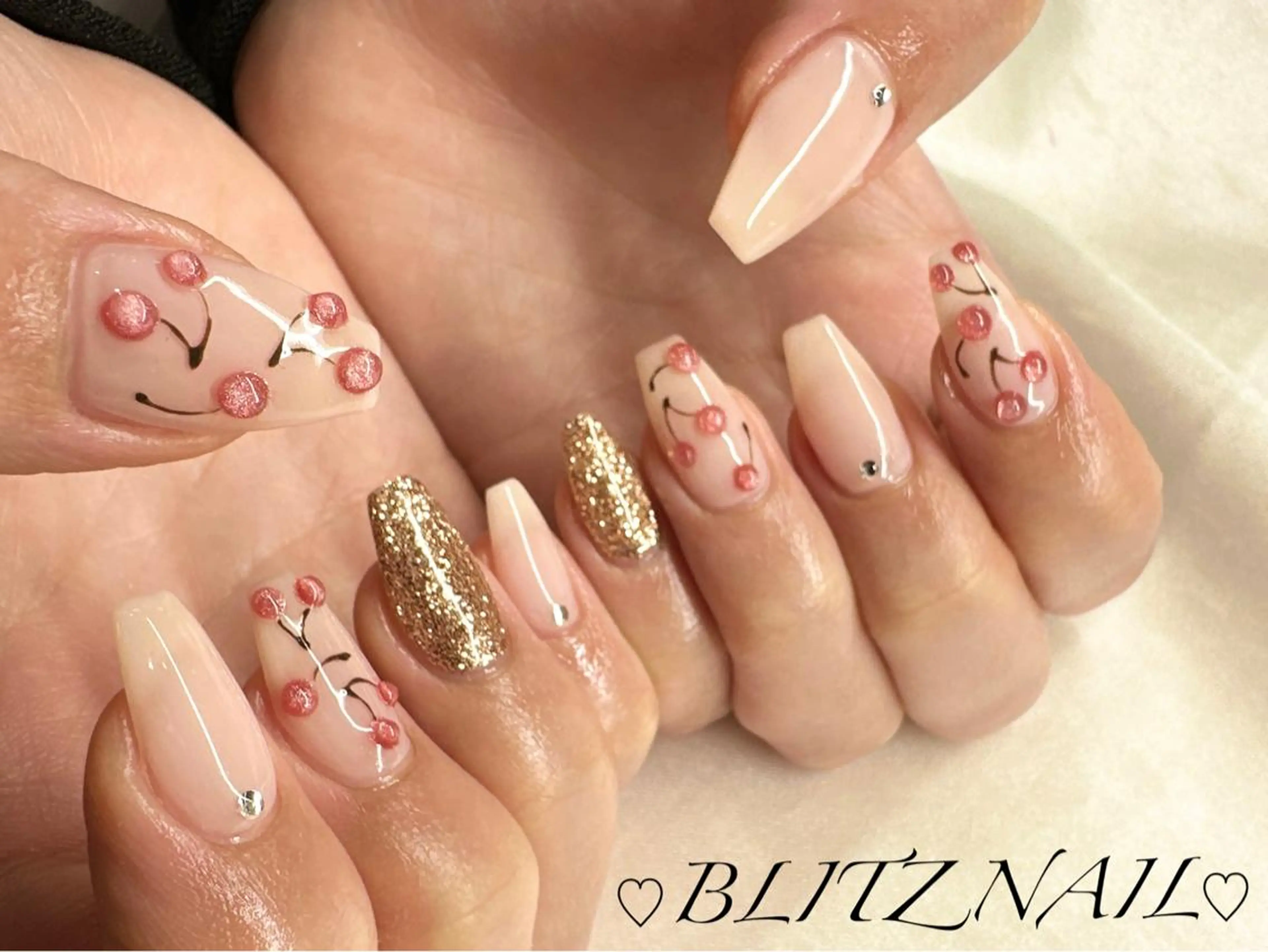 ネイル BLITZ Nail 岩田💅🏻✨のネイルデザイン