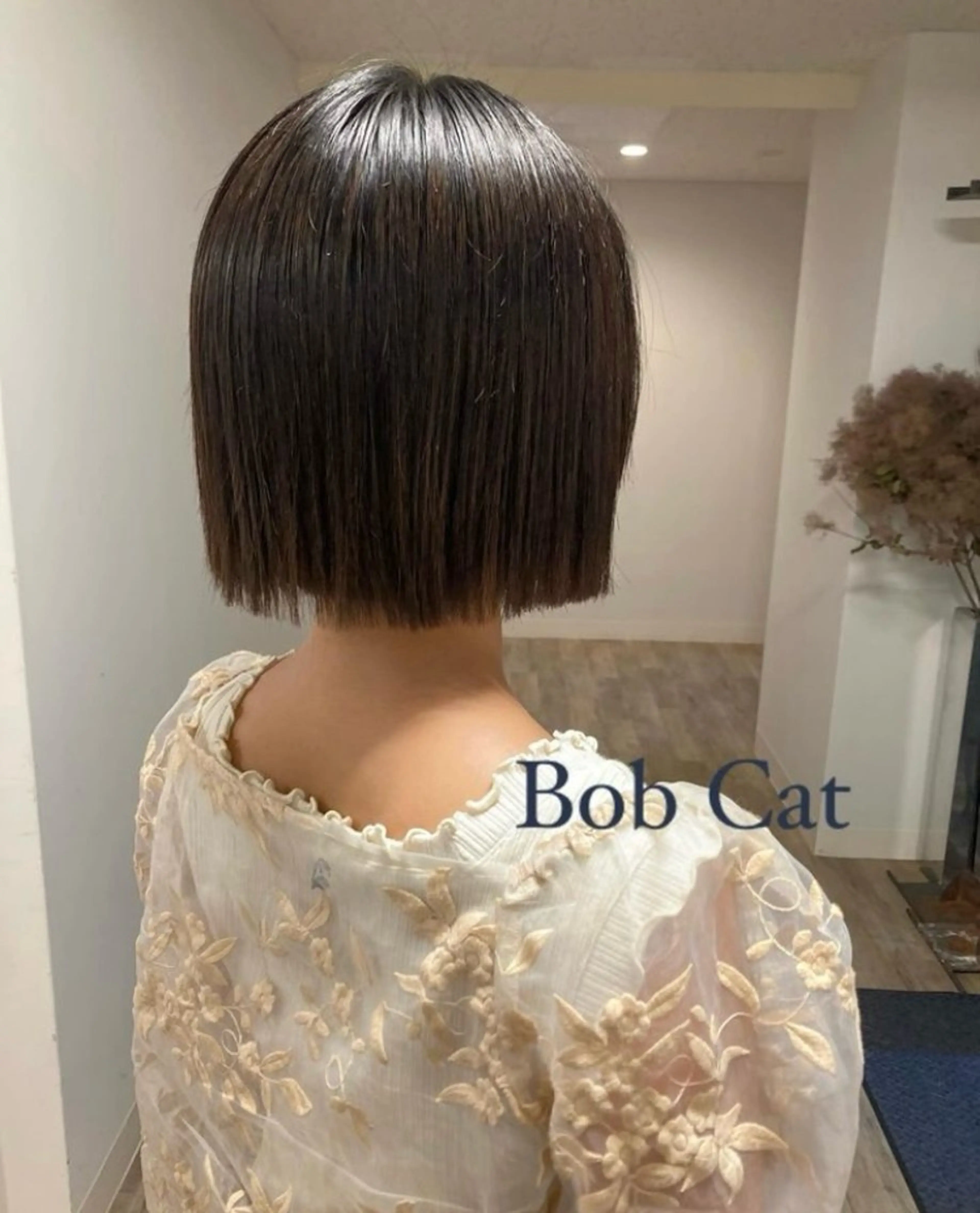 ショート カラー schon所属・み うのヘアスタイル