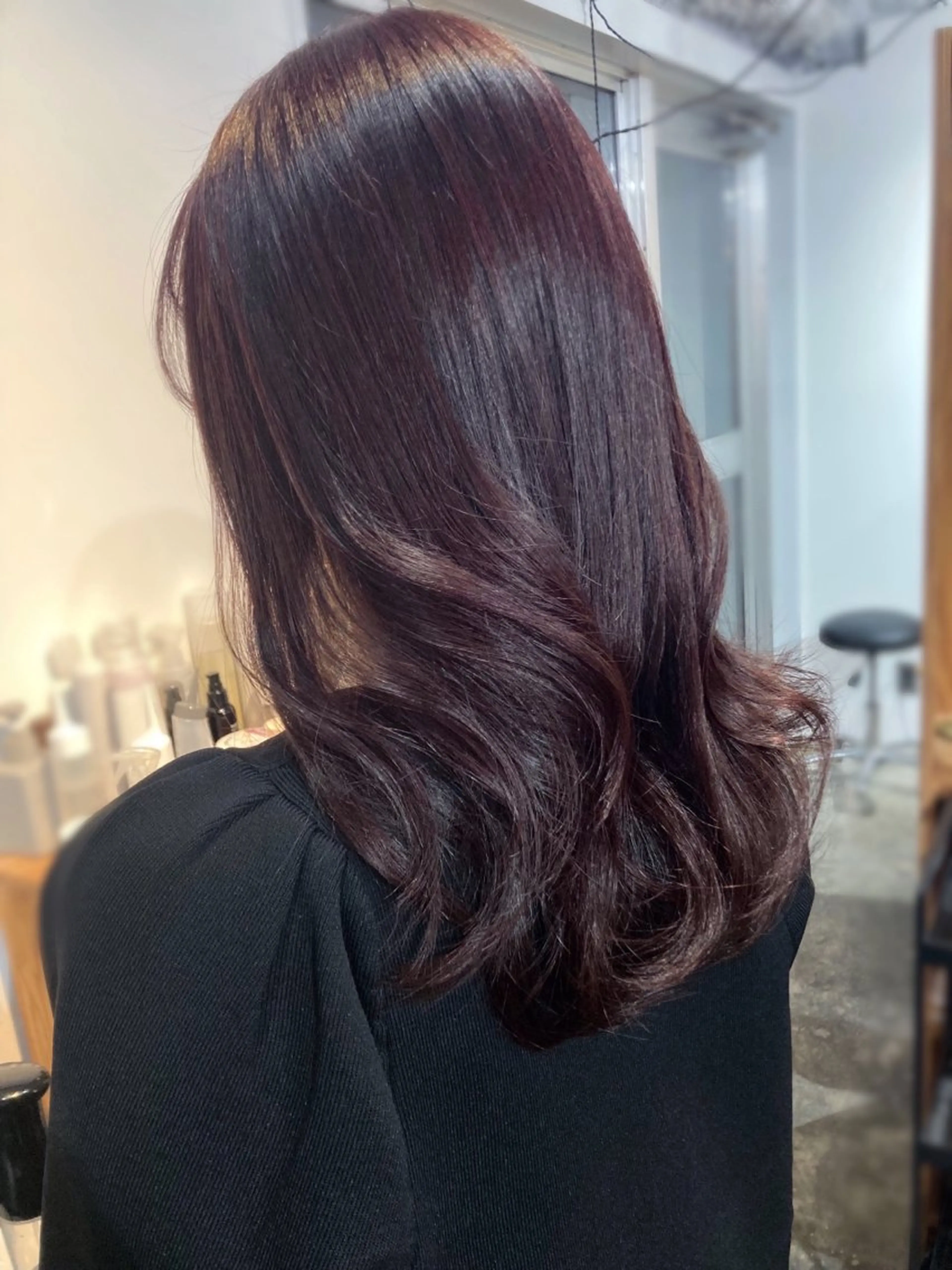 セミロング roka ノゾミのヘアスタイル