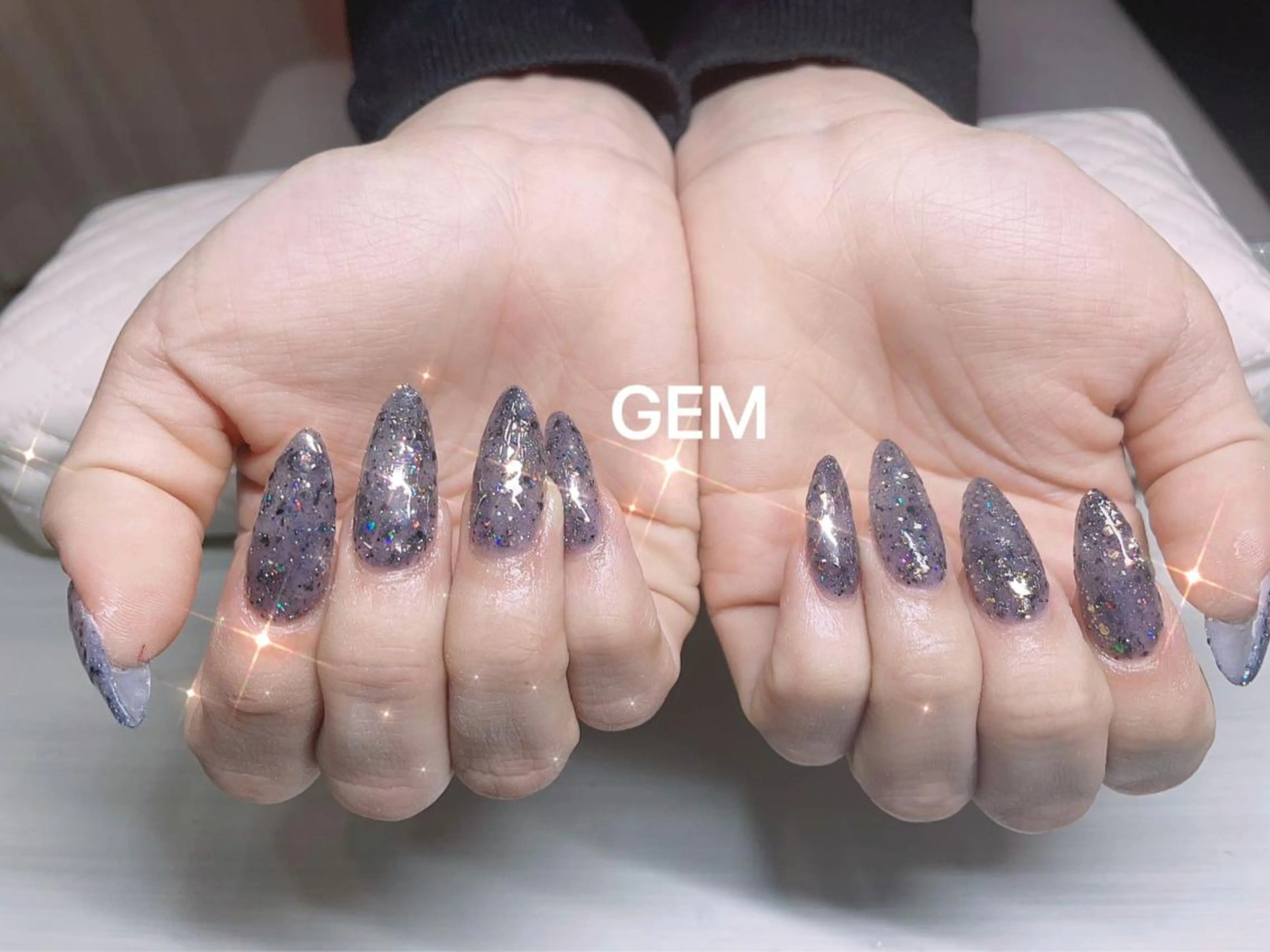 ネイル 長さ出し スカルプネイル ハンドネイル GEM  the beautyのマツエク・マツパデザイン