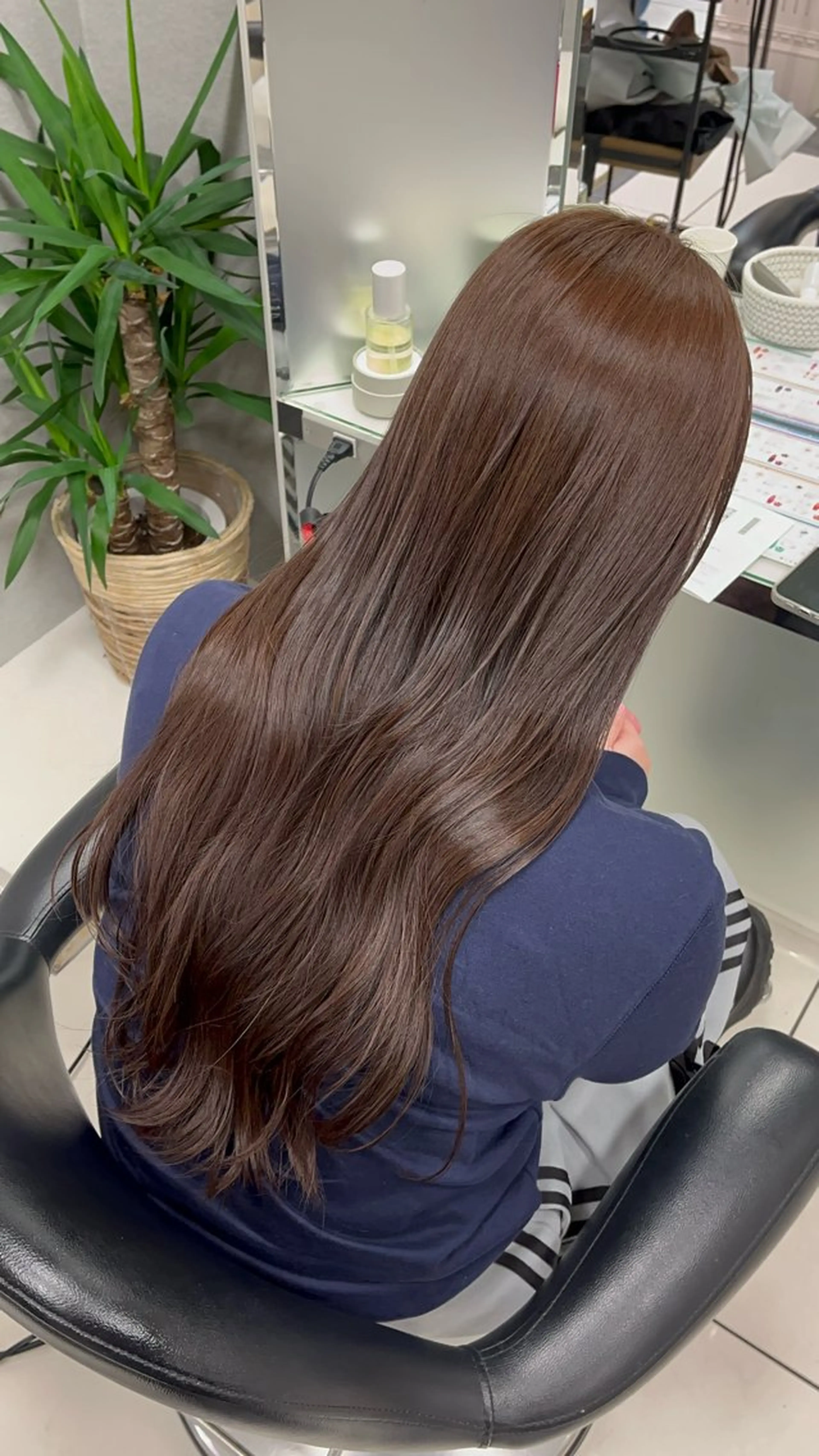 カラー ブラウンカラー ヘアカラー レイヤーカット🩶/ 暖色カラー🎀/麻咲のヘアスタイル