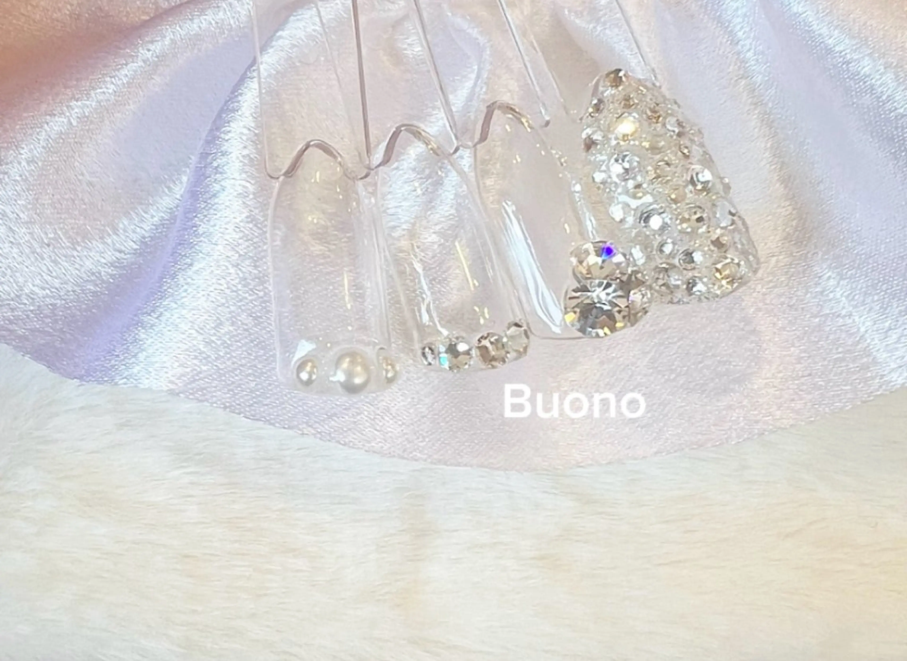 ネイル ストーンネイル Buono /代々木駅5分のネイルデザイン