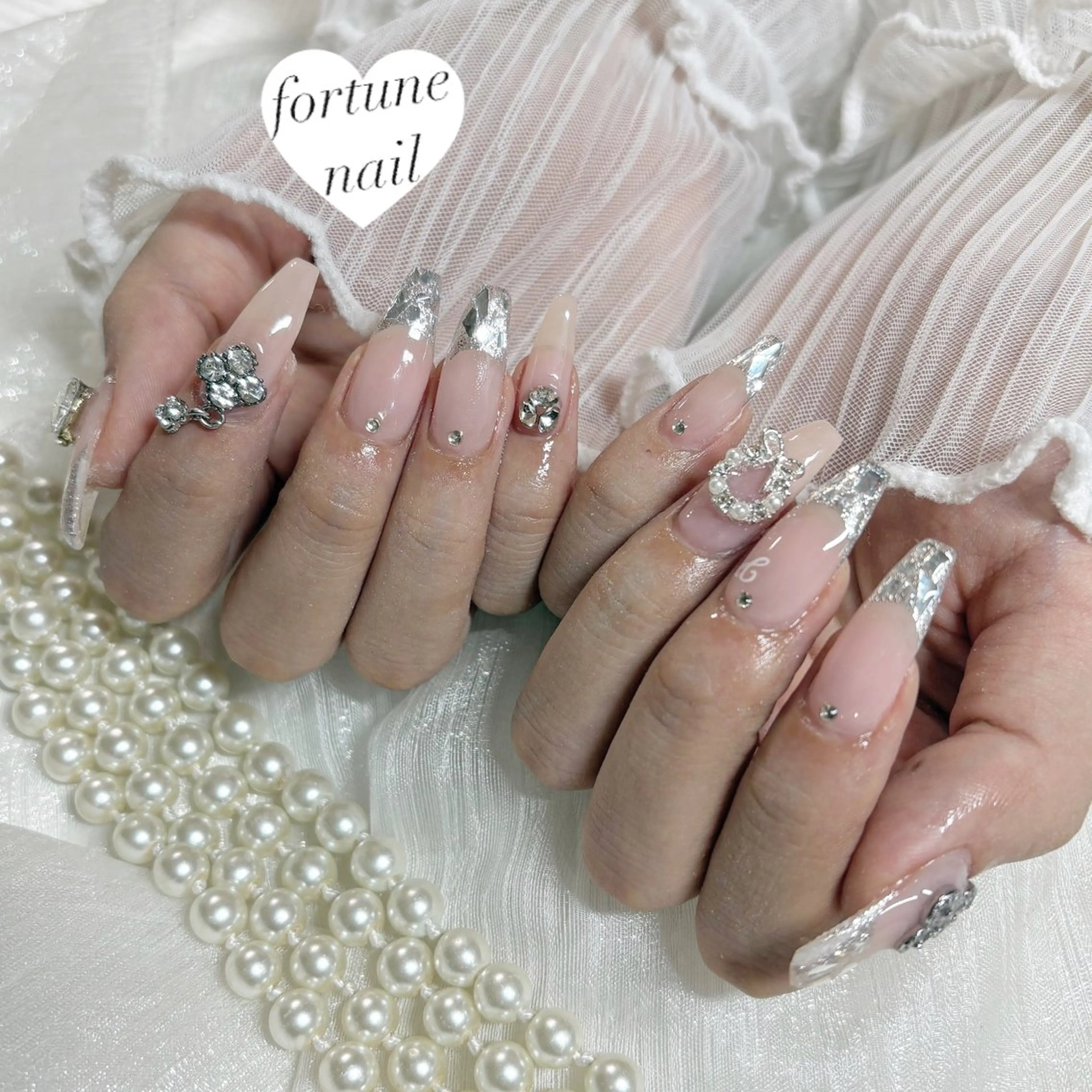 ネイル ガーリー ワンホンネイル ハンドネイル 💎saori 💎のネイルデザイン