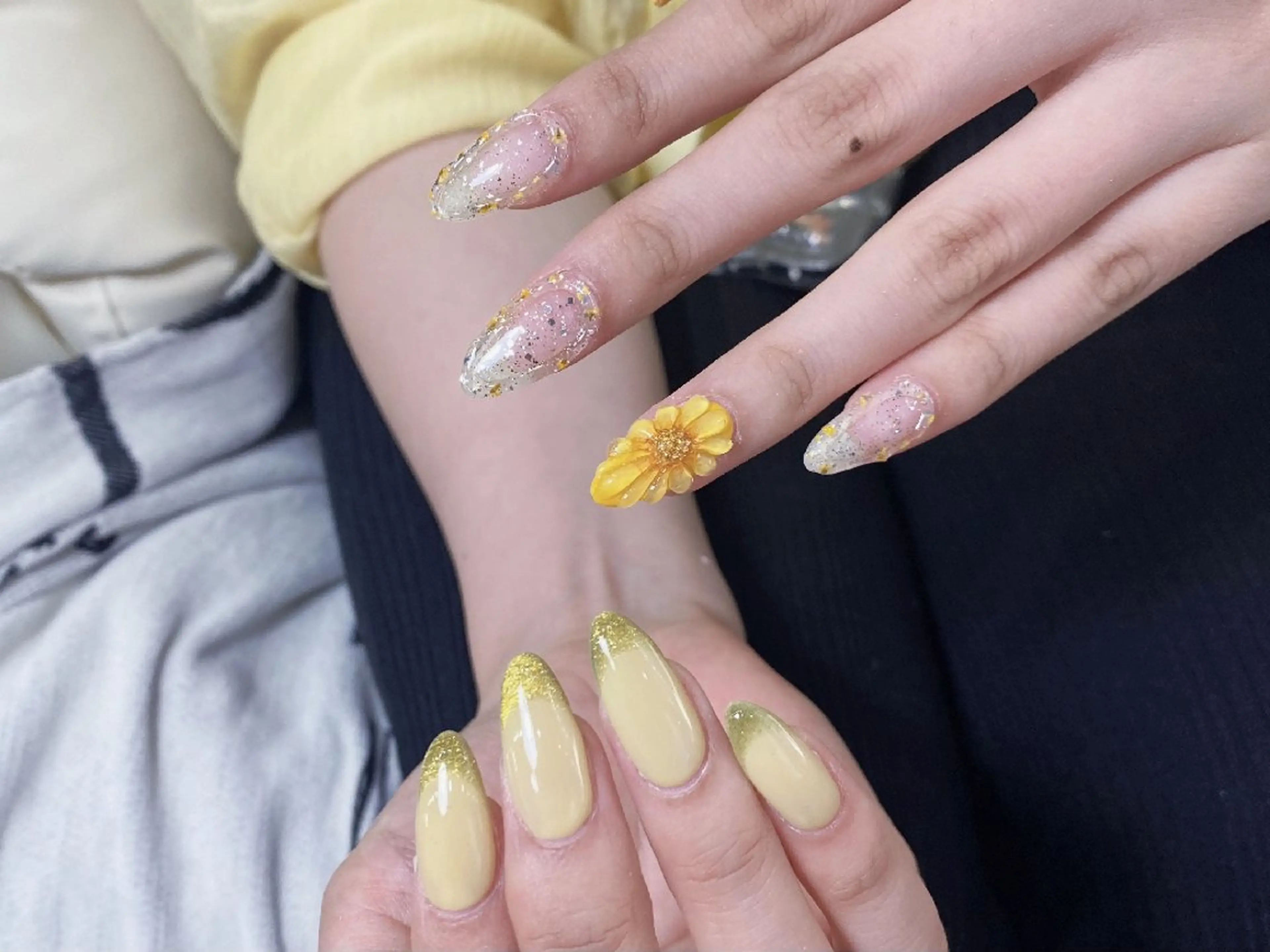 ネイル アートネイル フラワーネイル フレンチネイル キラキラネイル 持ち込み ハンドネイル UM Nail Salonのネイルデザイン