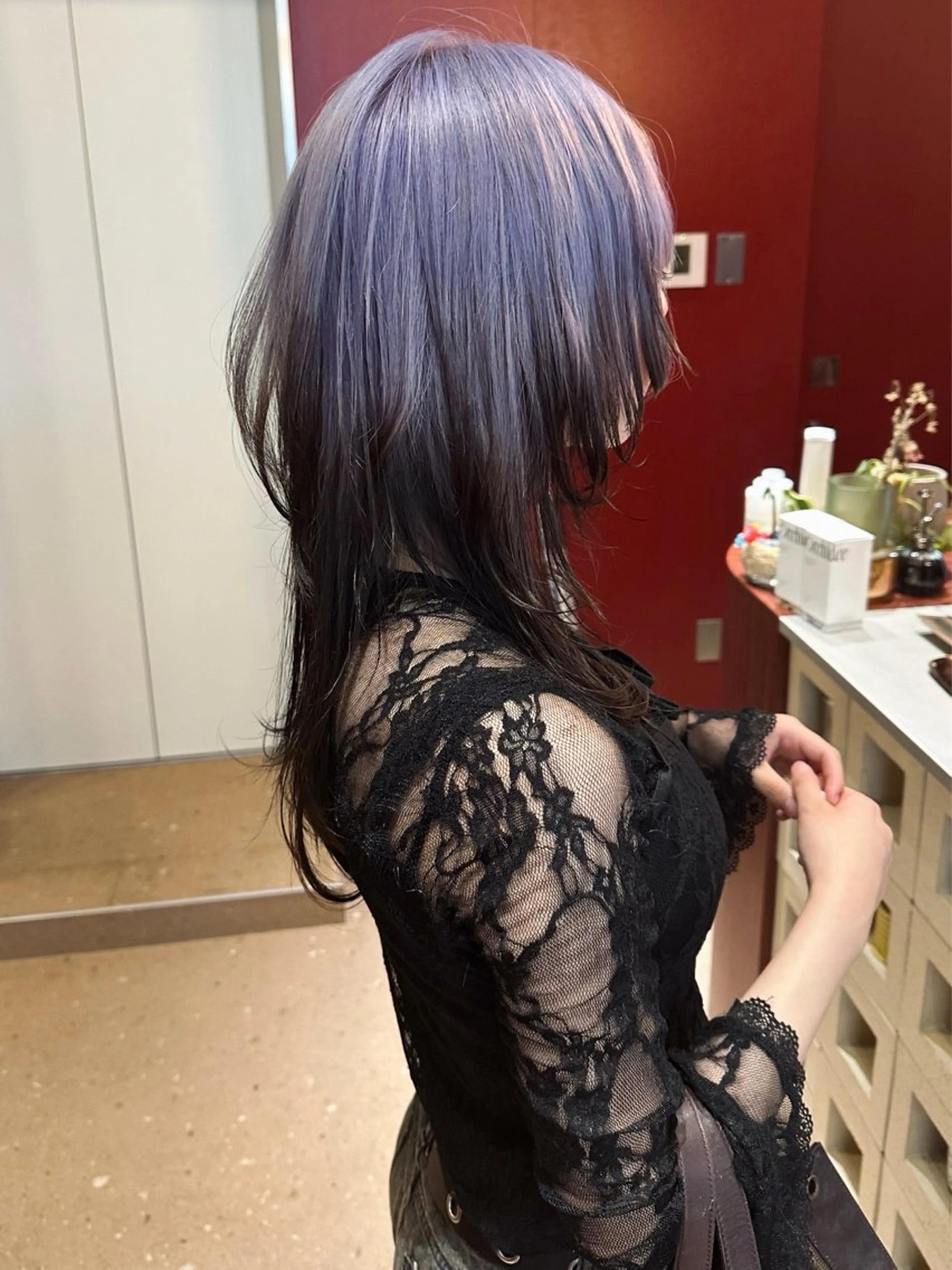 セミロング カラー ブリーチ デザインカラー ハイトーンカラー ハッシュカット ウルフカット カット ヘアカラー トリートメント cope'u ROWEN所属・ウルフ/レイヤー/ 渋谷🔮西村 悠大のヘアスタイル