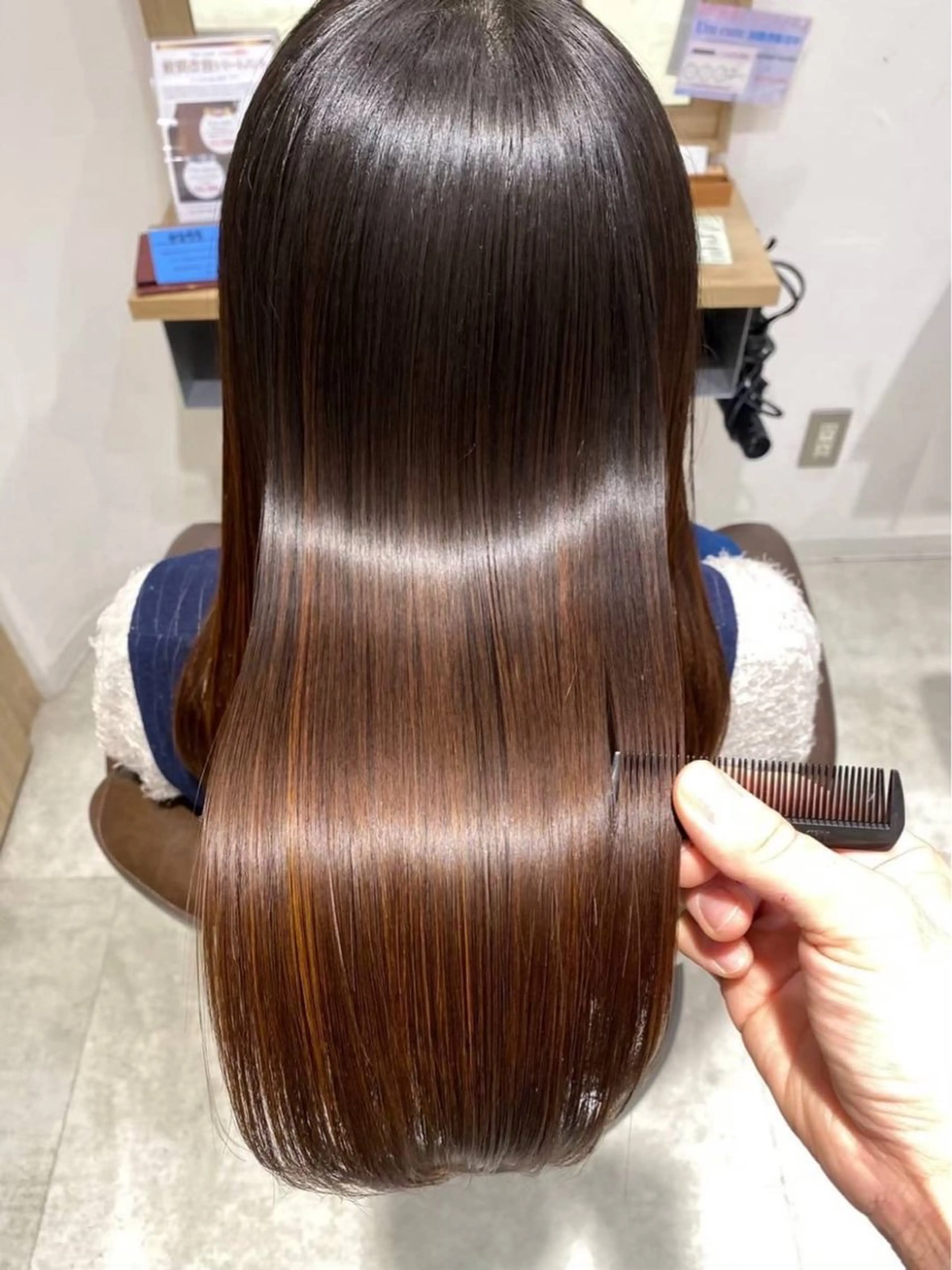 セミロング カット 縮毛矯正 トリートメント 艶髪カラー／髪質改善 /鴨川　育弥のヘアスタイル