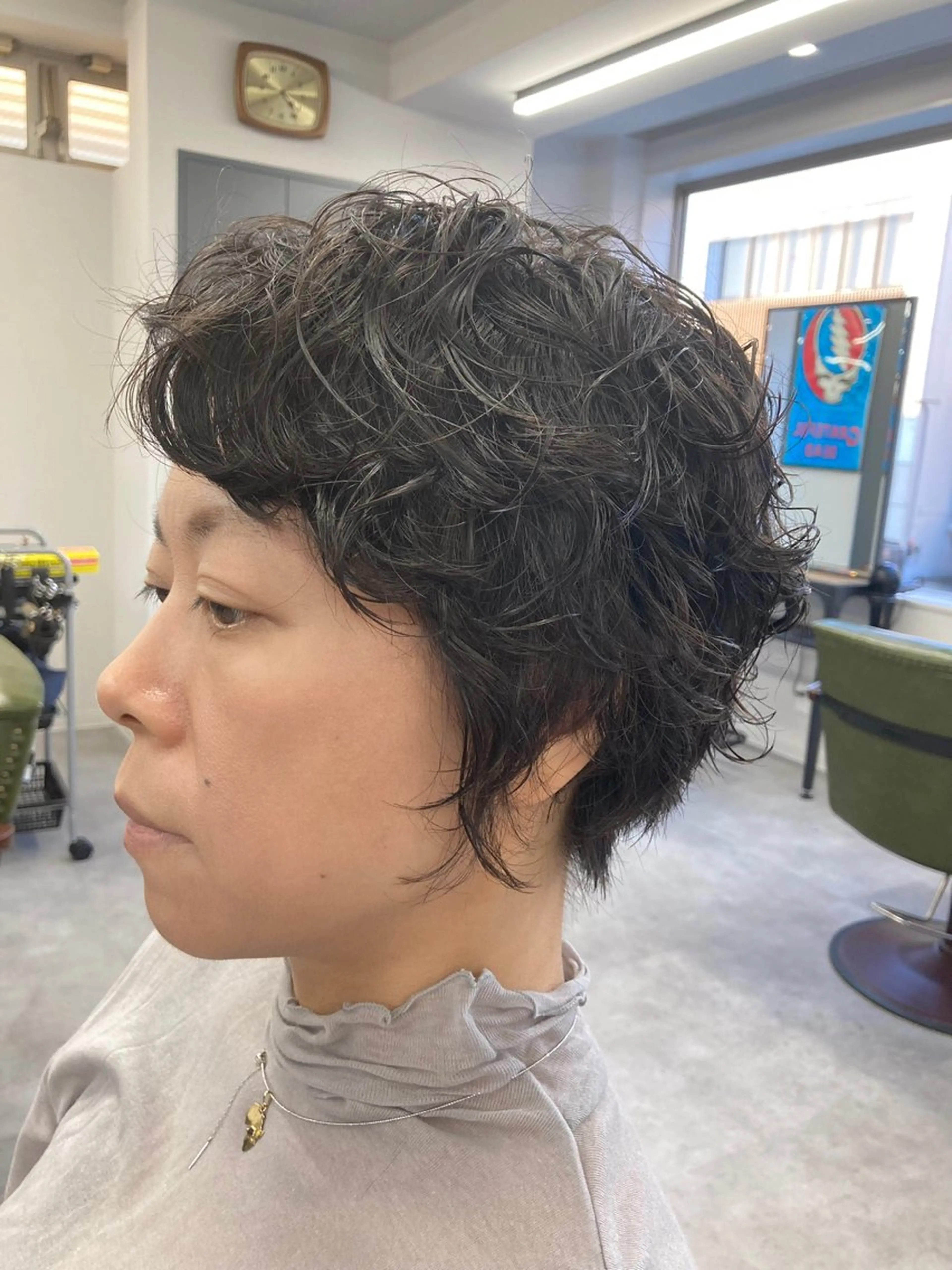 ショート パーマ ショートヘア カット パーマ トリートメント SHAFT Ieiriのヘアスタイル