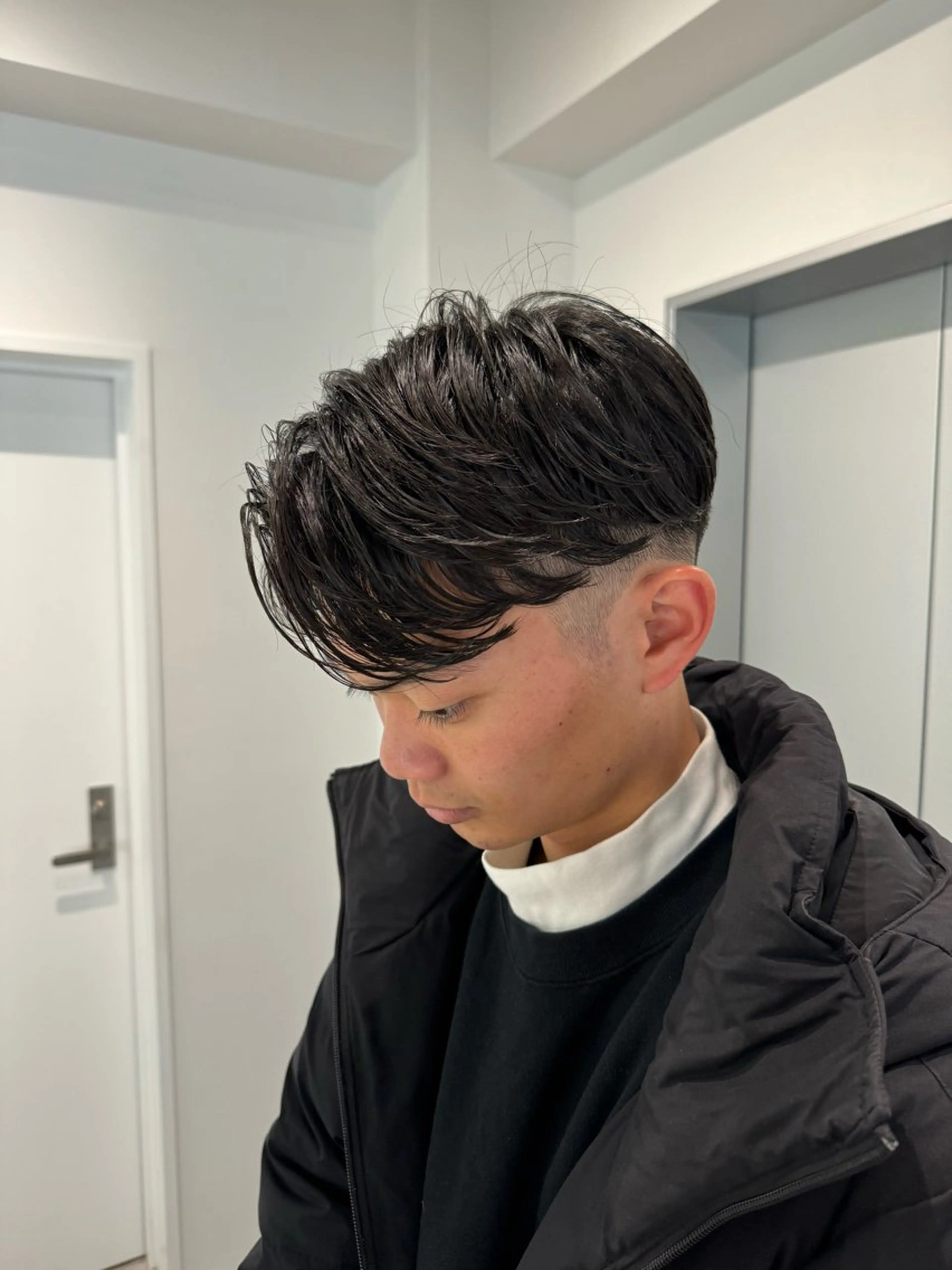 ショート パーマ メンズ カット パーマ トリートメント 波巻きスパイラルパー マ/シャドウパーマ駿のヘアスタイル