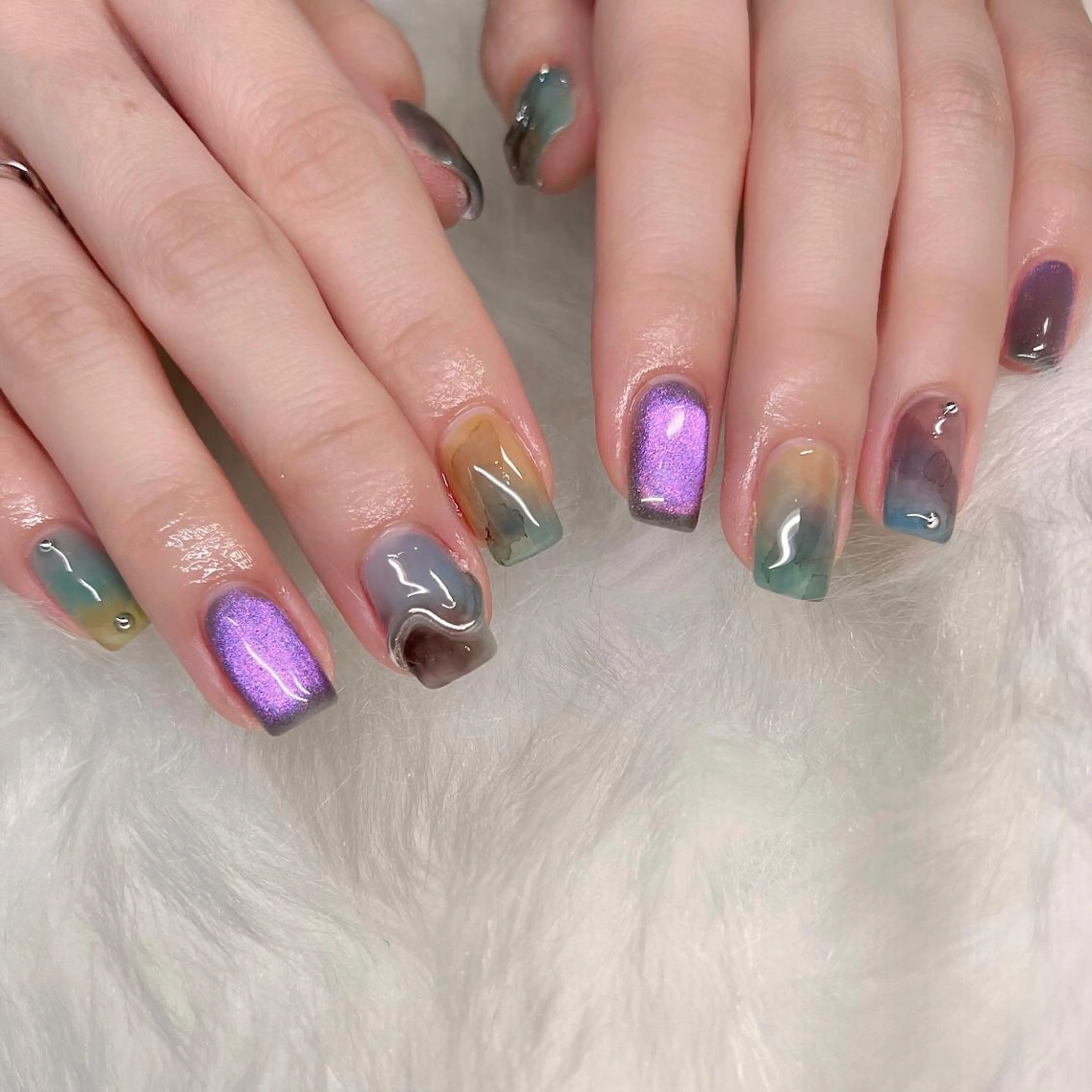 ミディアム ネイル マツエク・マツパ ハンドネイル REVIA_nail maiのネイルデザイン