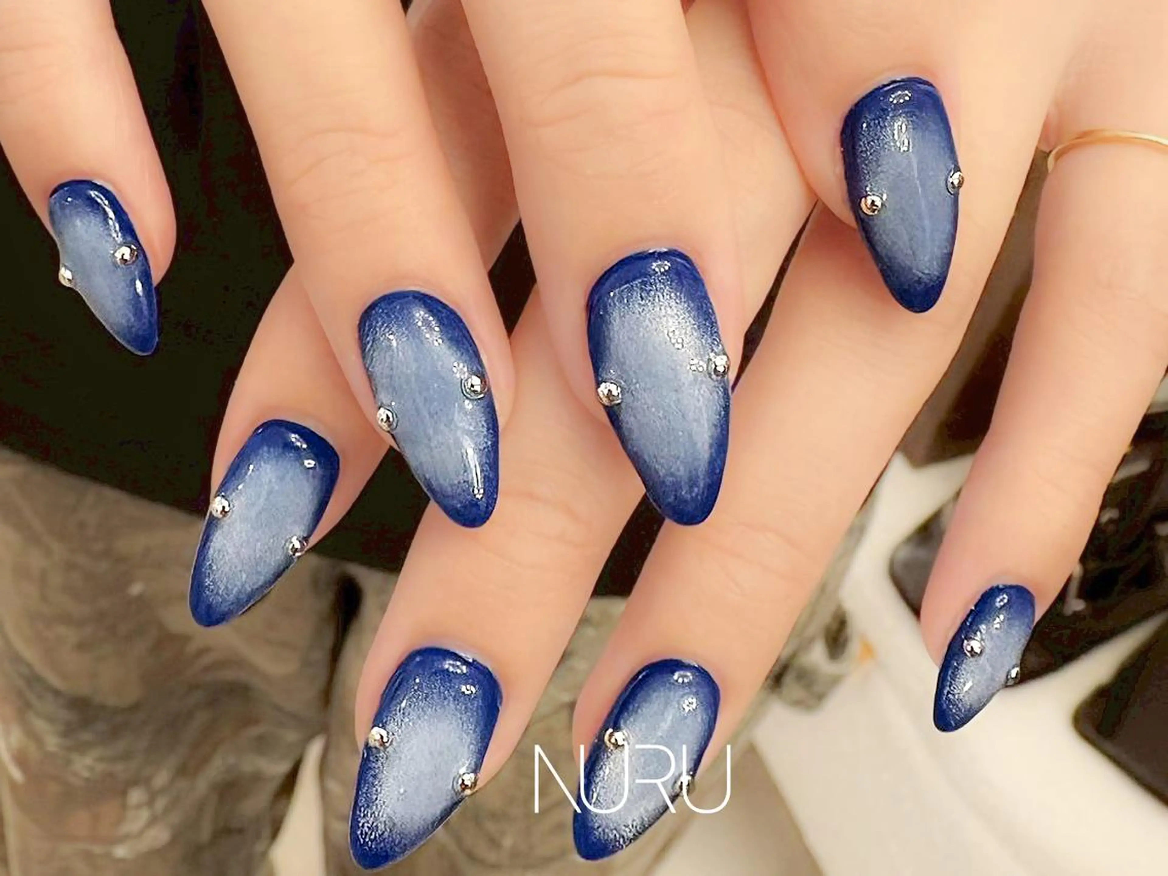 ネイル 持ち込み ハンドネイル フットネイル NURU NAIL ヌルネイル新宿のネイルデザイン