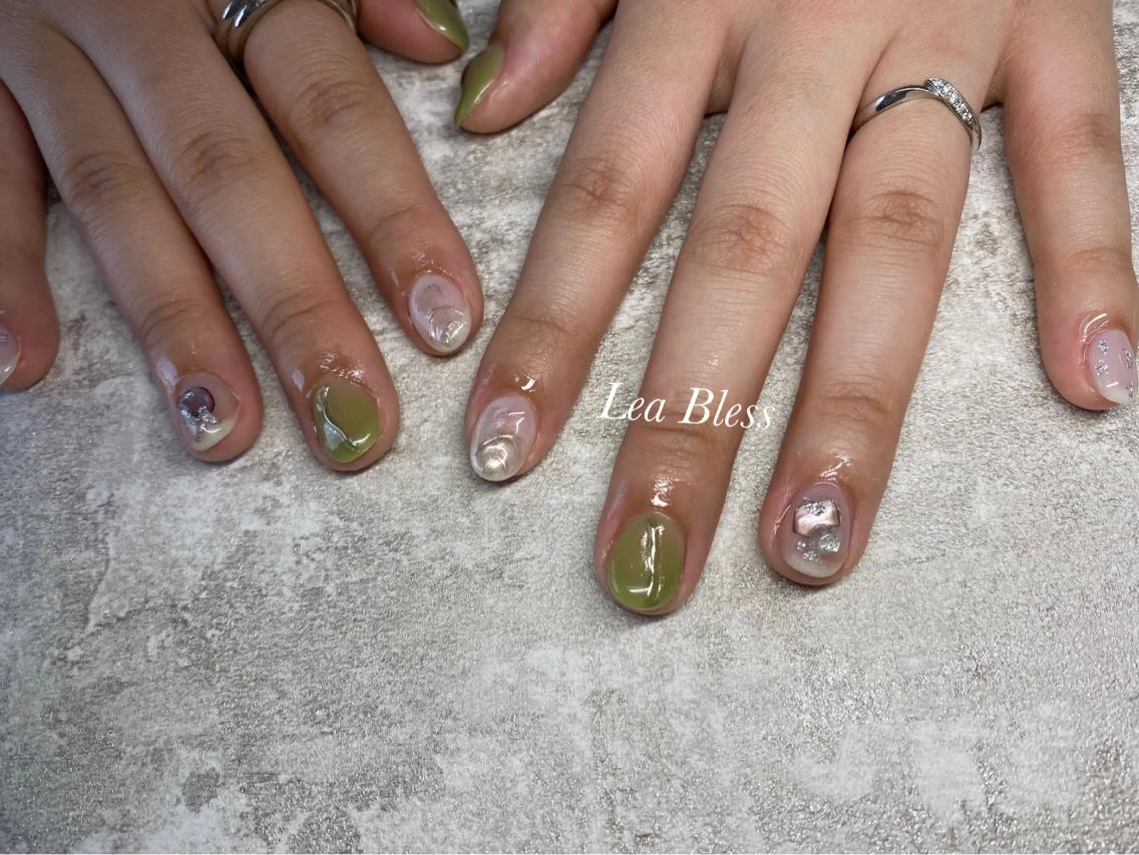 ネイル ハンドネイル Lea Bless 河原町のネイルデザイン