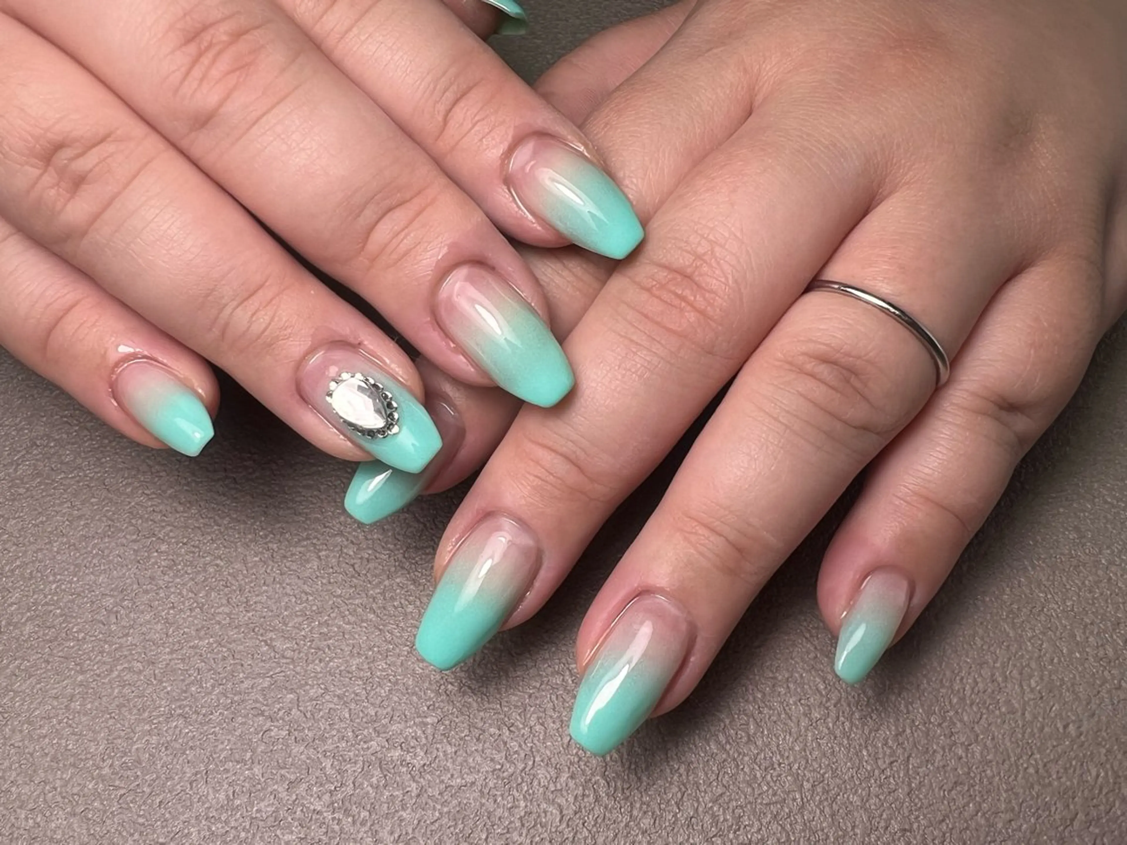 ネイル ハンドネイル private salon Lem.所属・Lem. Sayaのネイルデザイン