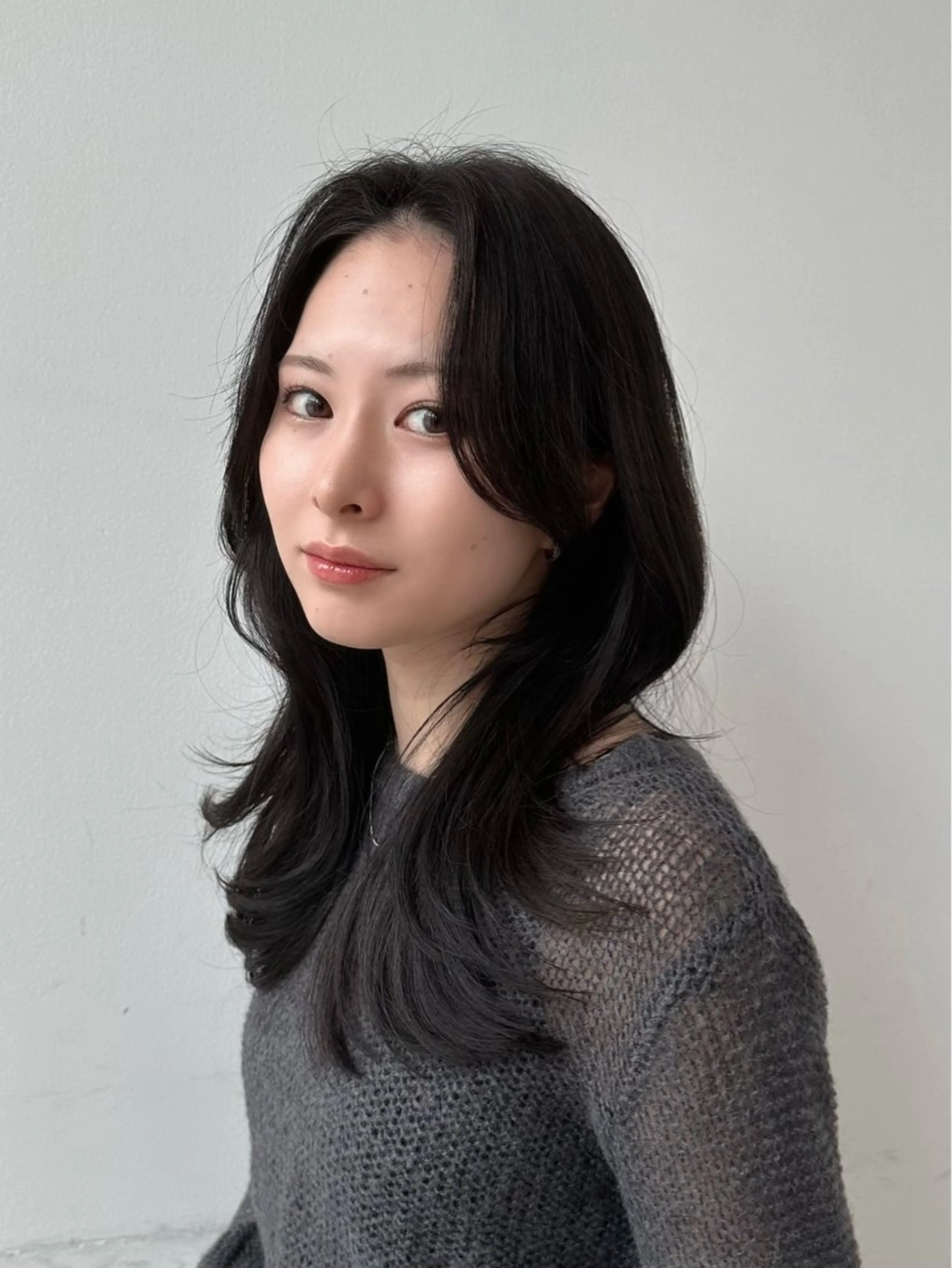 ミディアム カラー レイヤーカット 似合わせカット レイヤー/顔周り /透明感🩶高橋大のヘアスタイル