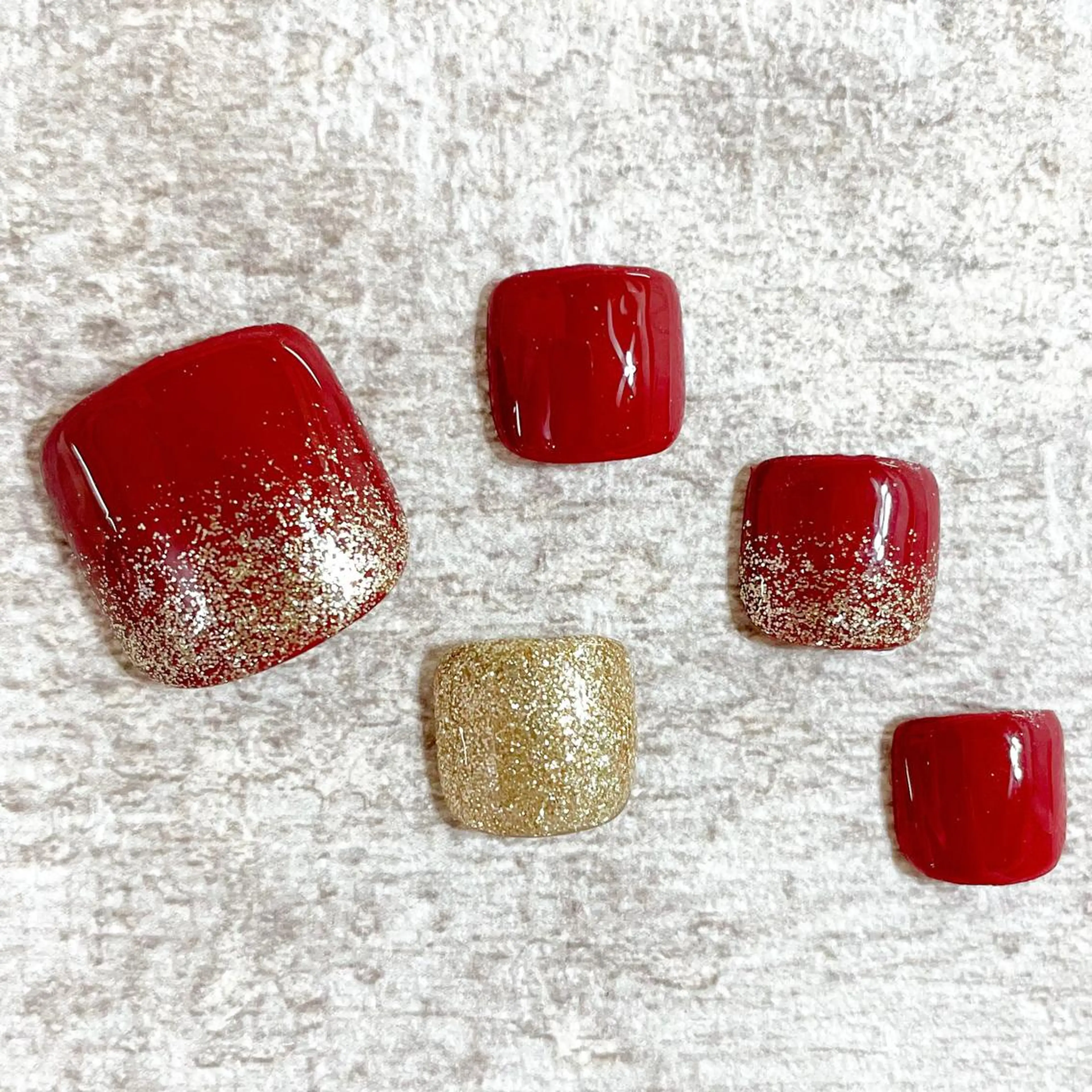 ネイル フットネイル Tiary Nail Fのネイルデザイン