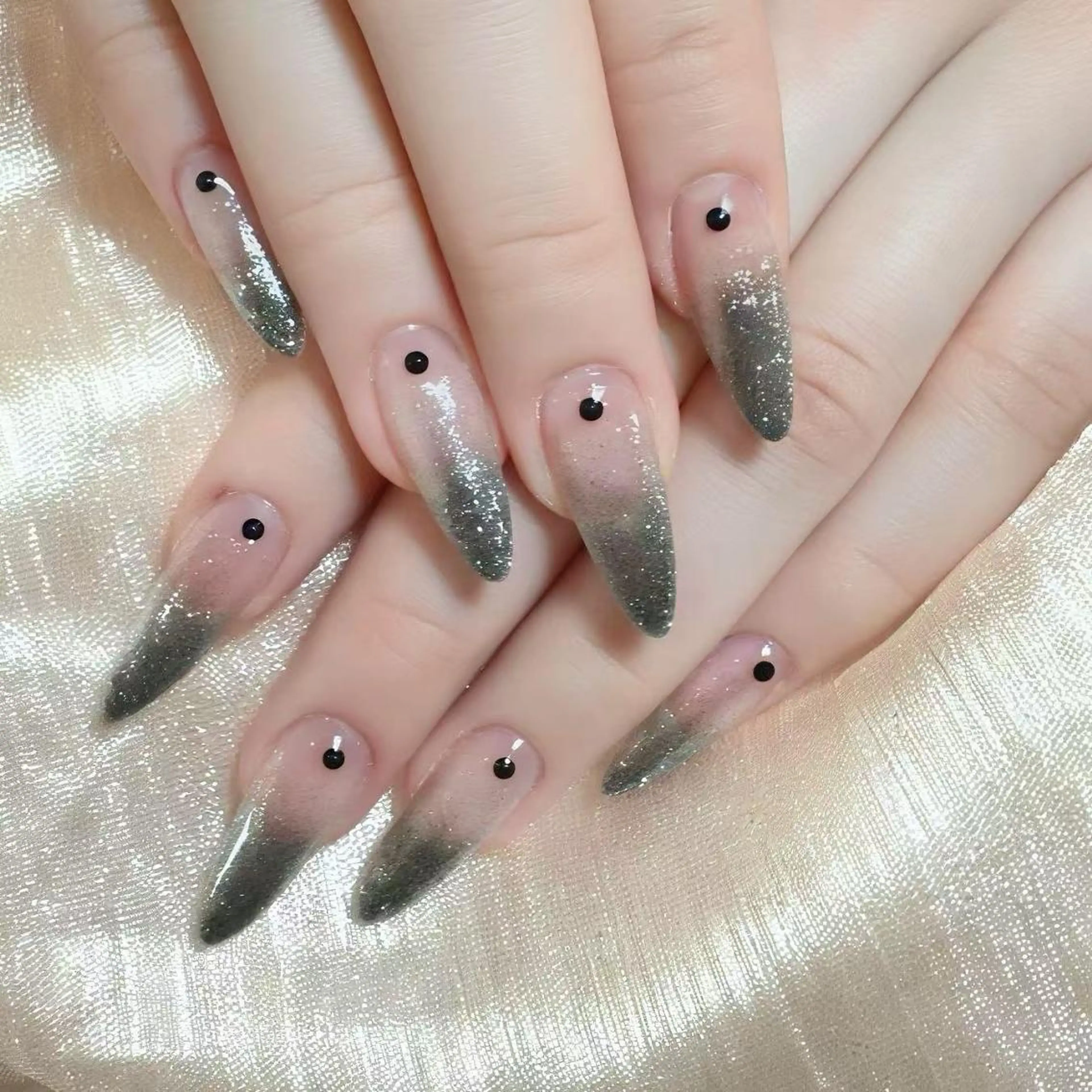 ネイル ハンドネイル ハンドケア DEMAIN- 🌹のネイルデザイン