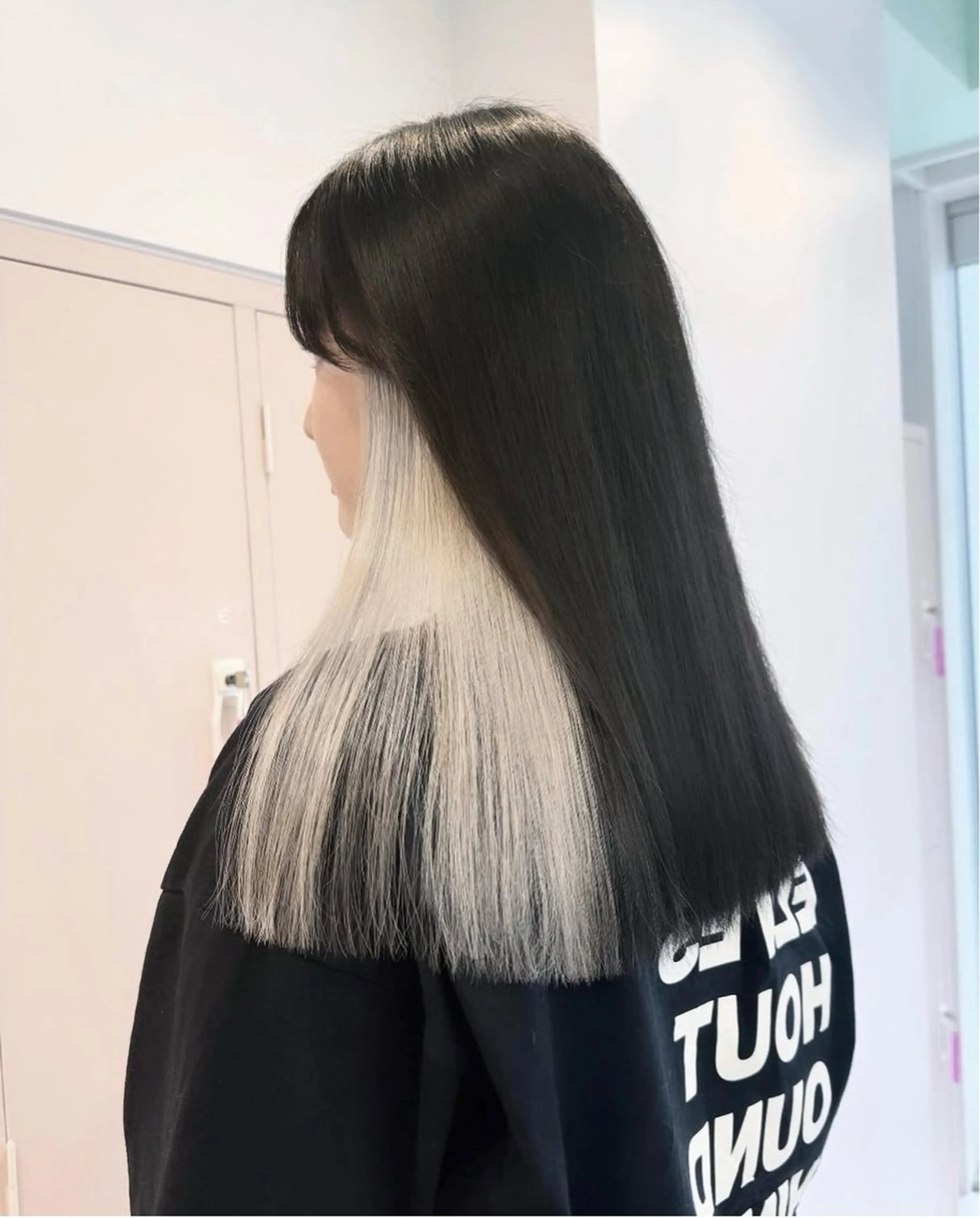 🉐今だけクーポン♡ 🌈デザインカラー🌈 ポイントブリーチ➕フルカラーの写真