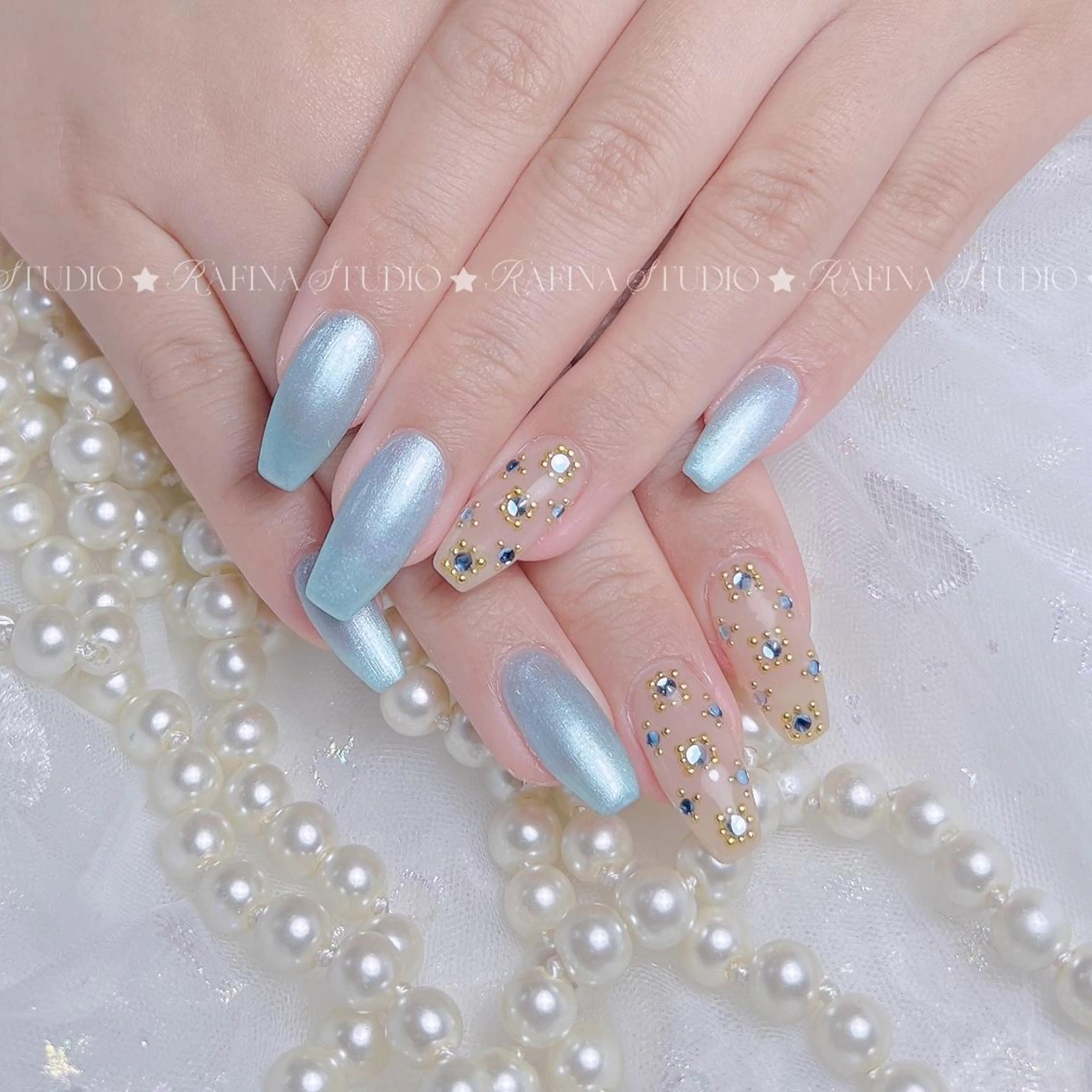 ネイル 玲央 YOYOのネイルデザイン