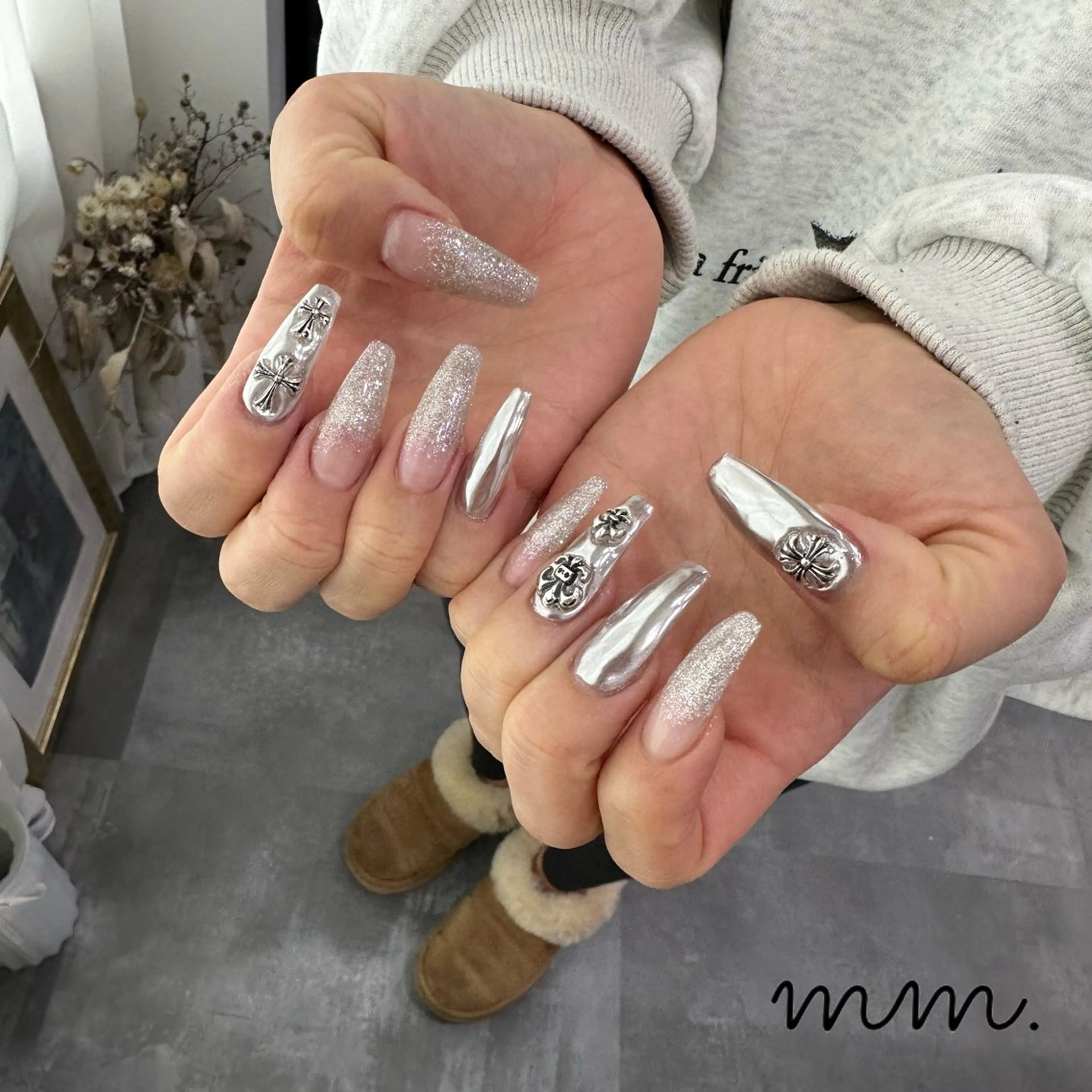ネイル ハンドネイル 🩷🩵mm.大宮 Riyo🧸🩵🩷のネイルデザイン